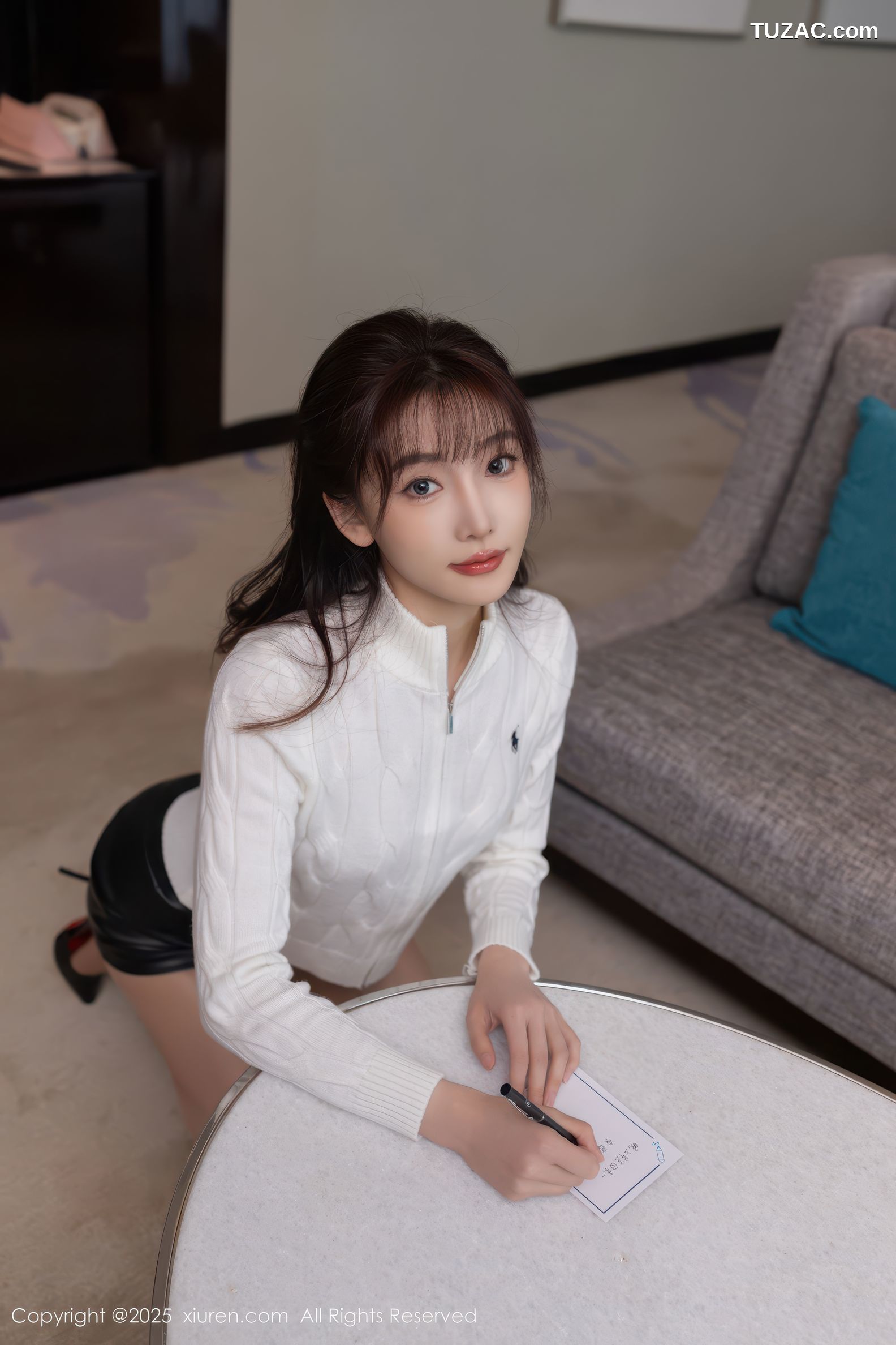 XiuRen秀人网-9852-陆萱萱-白衫黑色皮裙珠链情趣内衣爆乳-2025.02.07