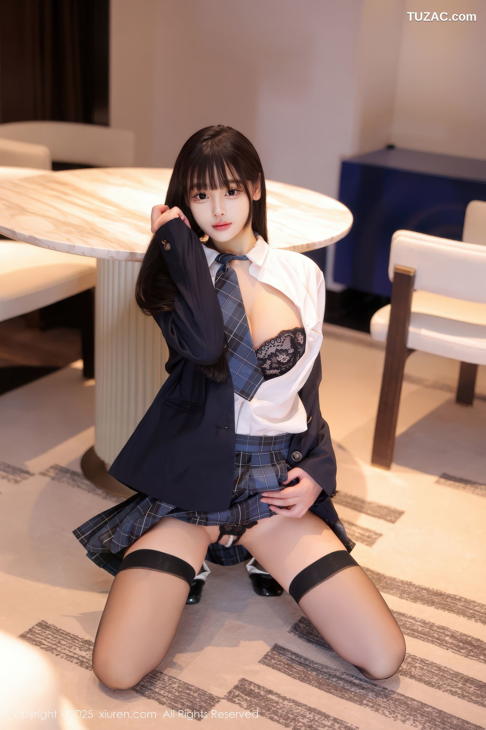 XiuRen秀人网-9853-余安安-黑外套白衬衫格子短裙清纯JK学生装黑蕾丝内衣黑丝爆乳-2025.02.08