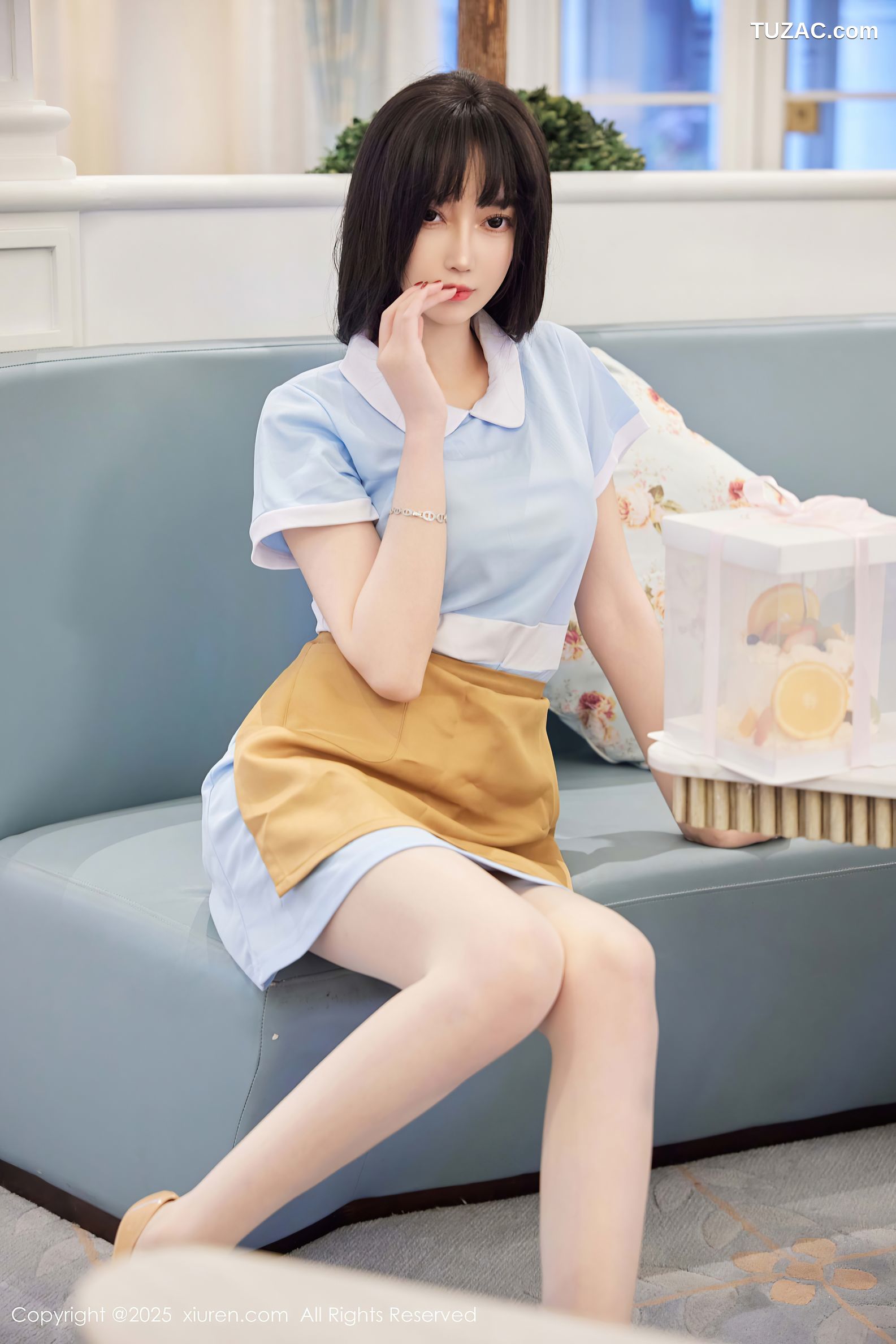 XiuRen秀人网-9864-玥儿玥er-浅蓝短裙人妻-土黄色短裙生日主题爆乳-2025.02.10