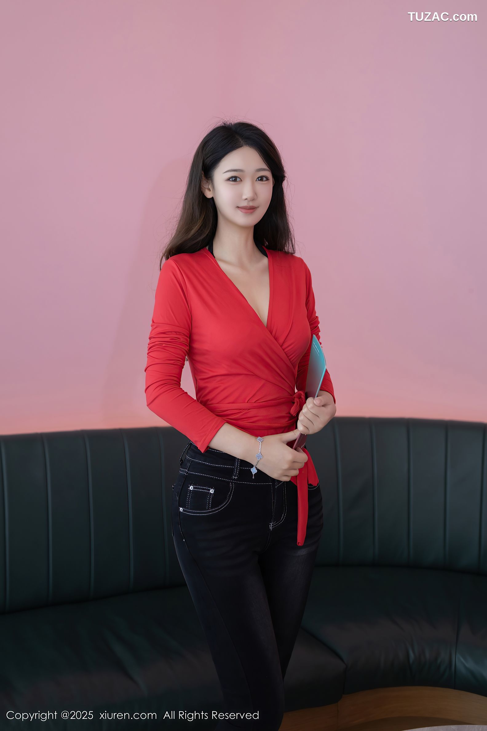 XiuRen秀人网-9894-唐安琪-红杉黑色牛仔裤黑蕾丝内衣-2025.02.17