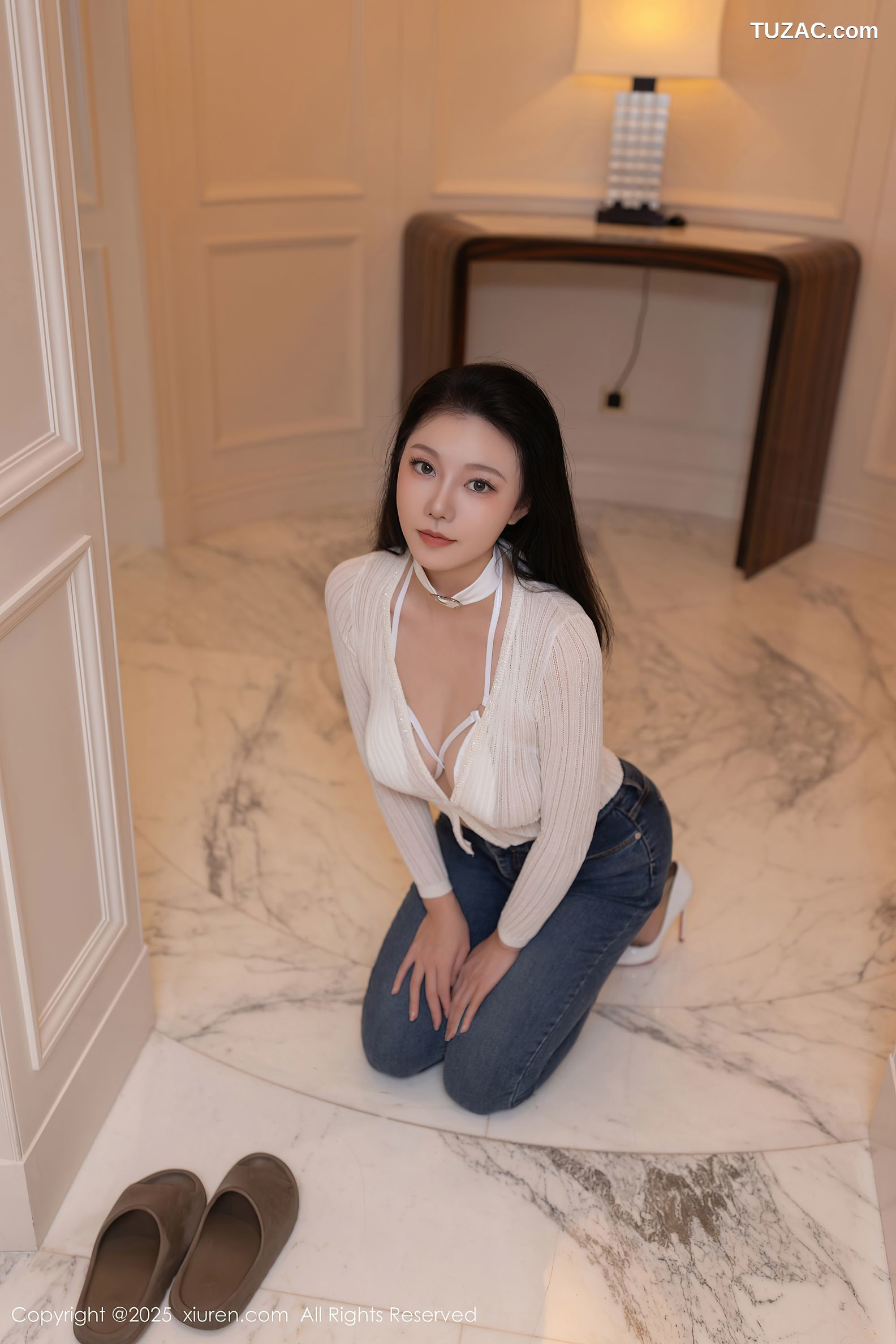 XiuRen秀人网-9900-安然anran-白衫牛仔裤白色内衣白丝美腿-2025.02.18