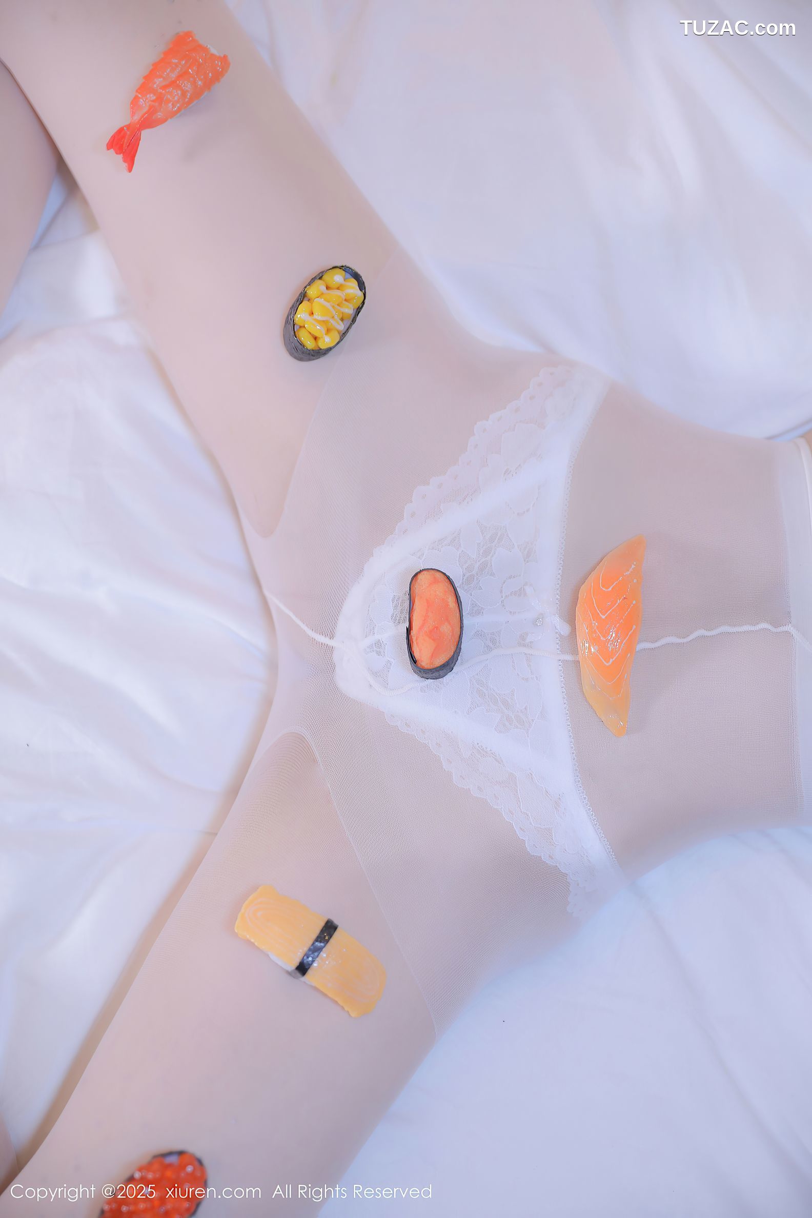 XiuRen秀人网-9916-伊一Moon-白T白色内衣白丝爆乳-2025.02.21