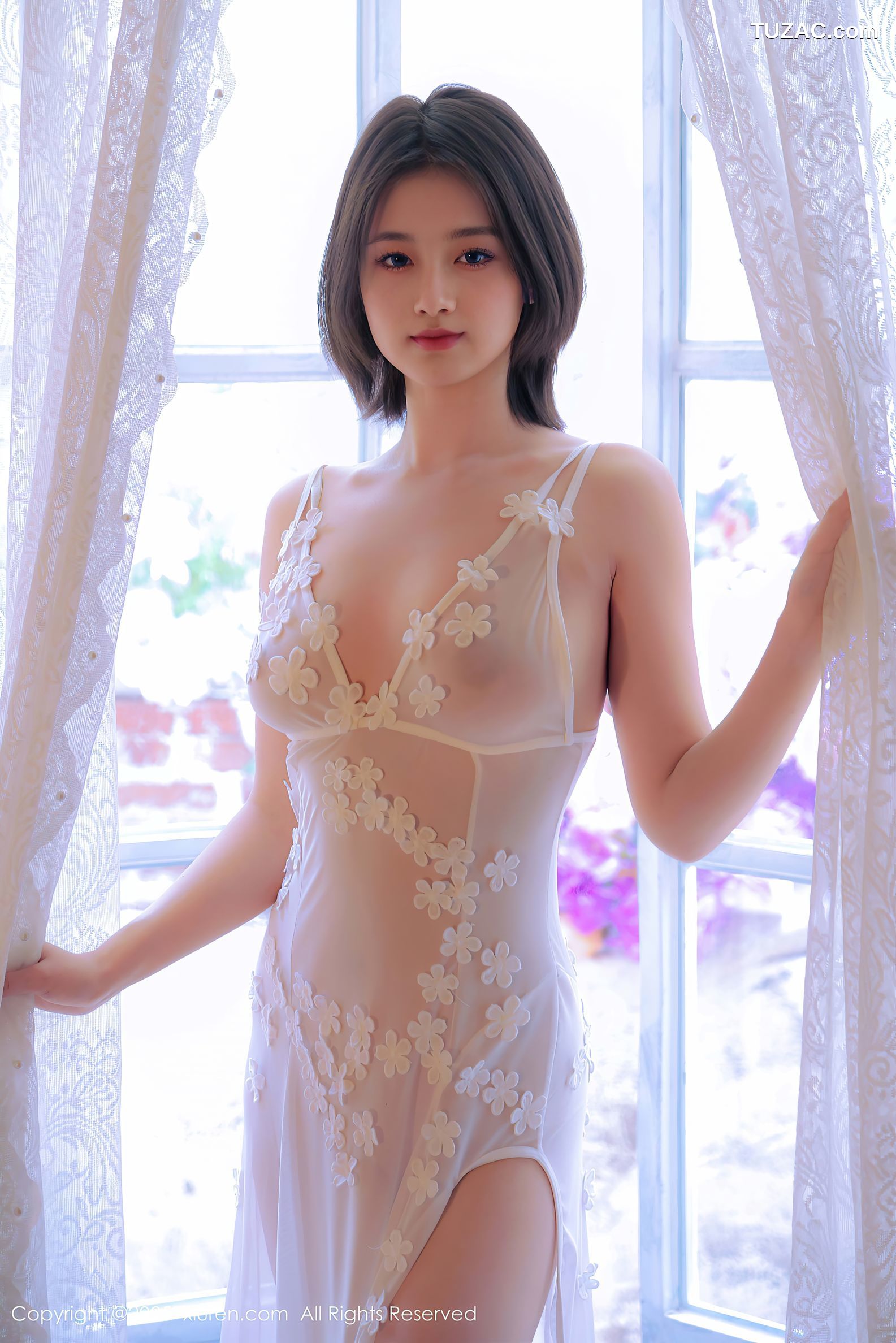 XiuRen秀人网-9920-小橘子orange-短发少女轻透白蕾丝睡裙浴池湿身-2025.02.21