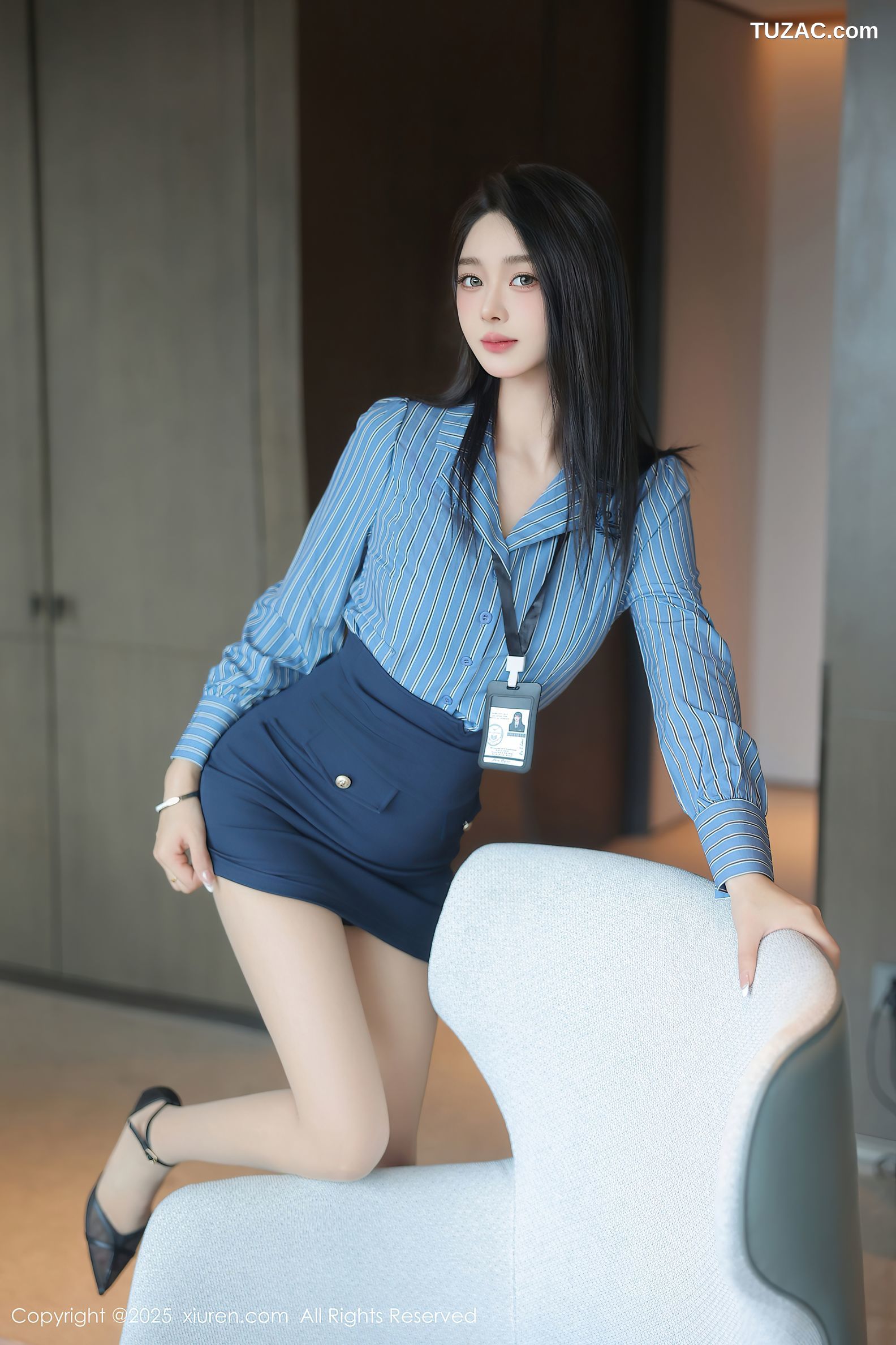 XiuRen秀人网-9921-Candy糖糖-OL蓝色条纹衬衫深蓝短裙紫色内衣肉丝-2025.02.21