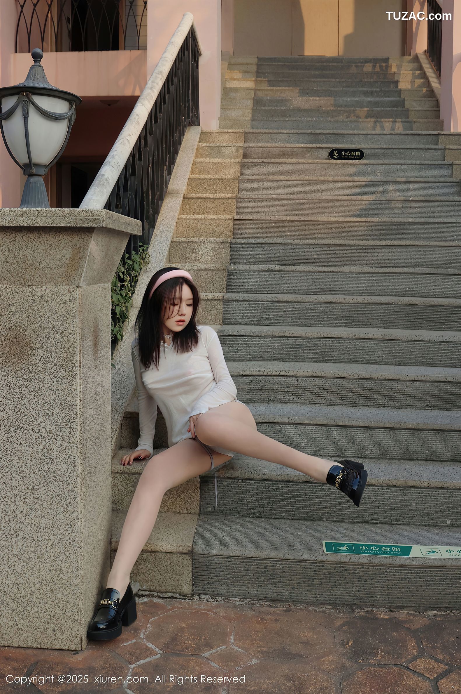 XiuRen秀人网-9923-小薯条nienie-白T短裙浴室湿身爆乳-2025.02.21