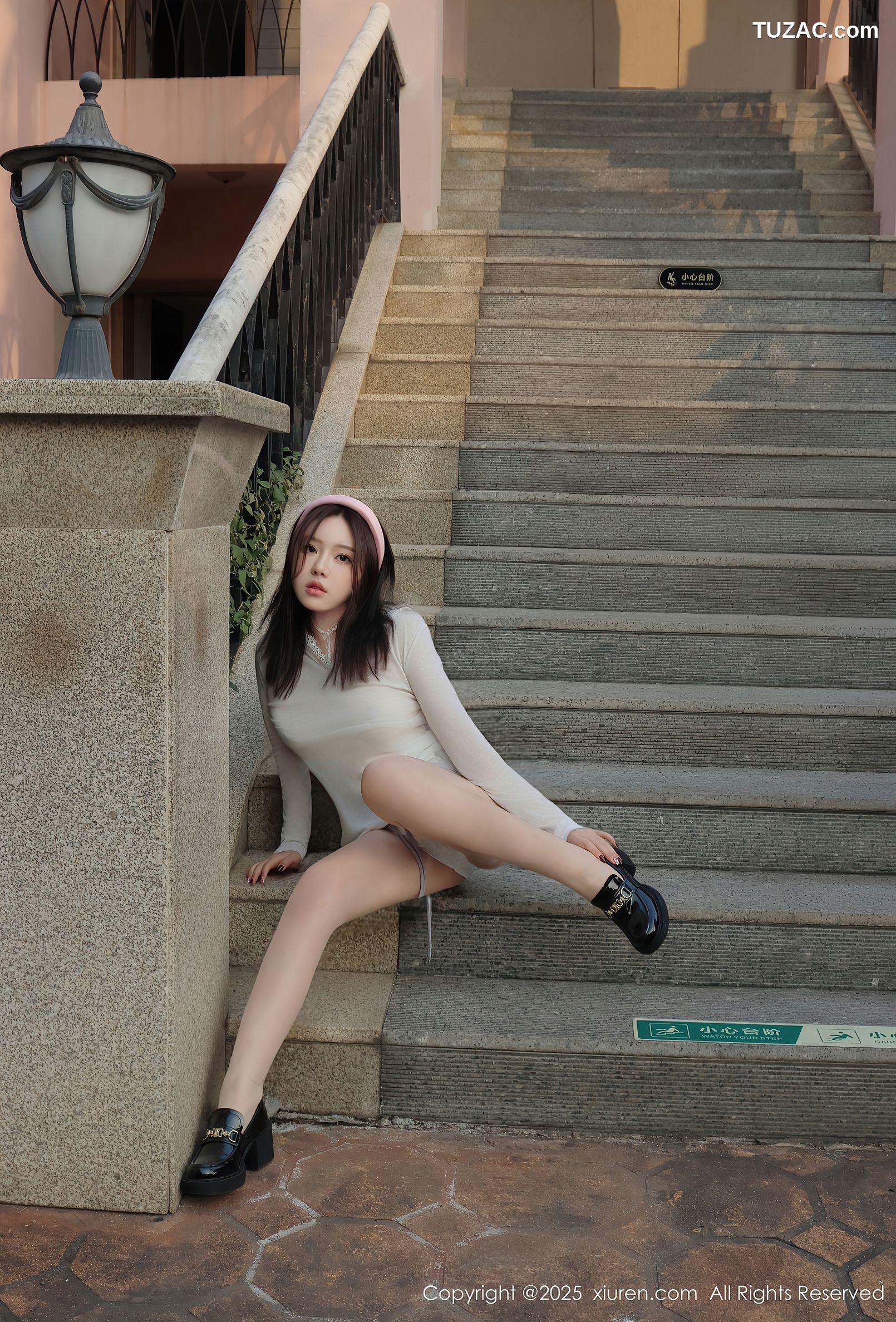 XiuRen秀人网-9923-小薯条nienie-白T短裙浴室湿身爆乳-2025.02.21