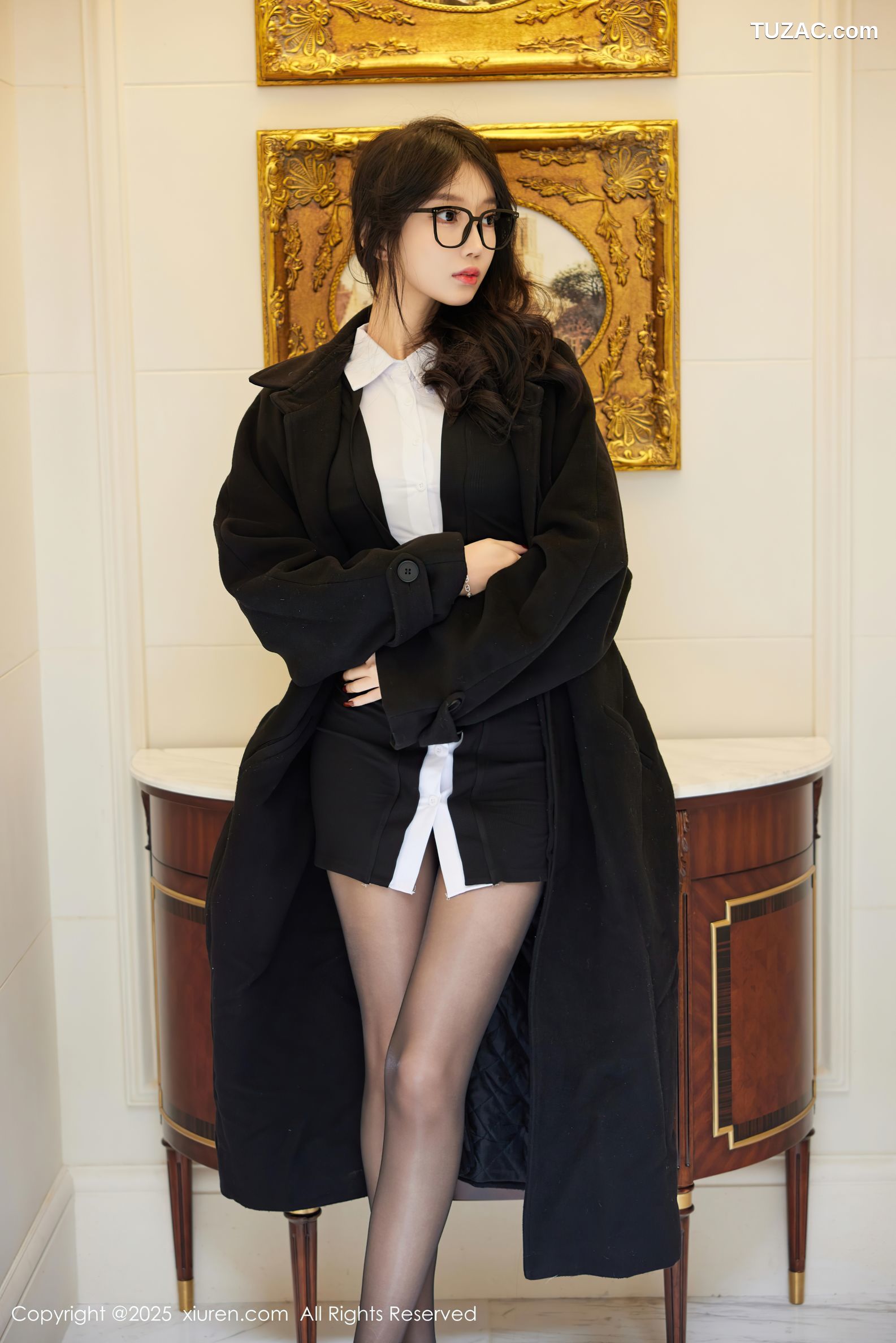 XiuRen秀人网-9926-玥儿玥er-眼镜OL黑色外套黑衬衫黑丝-2025.02.24