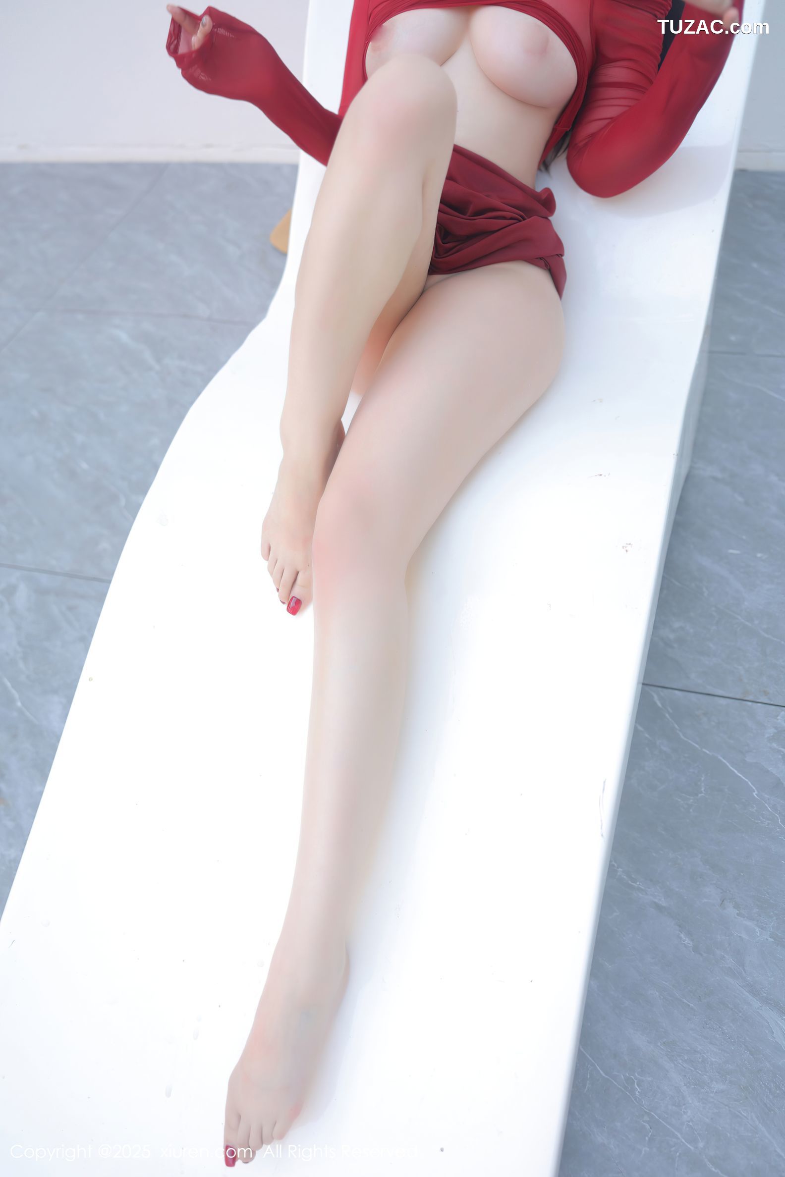 XiuRen秀人网-9934-林昔予yorki-户外泳池红色露肩长裙湿身爆乳翘臀-2025.02.26