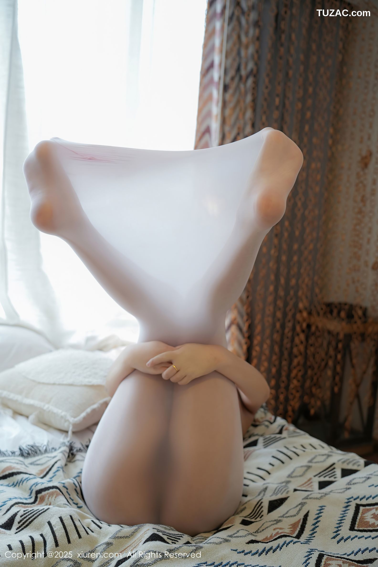 XiuRen秀人网-9935-姚若兮vay-连体透视白丝爆乳萝莉-2025.02.26