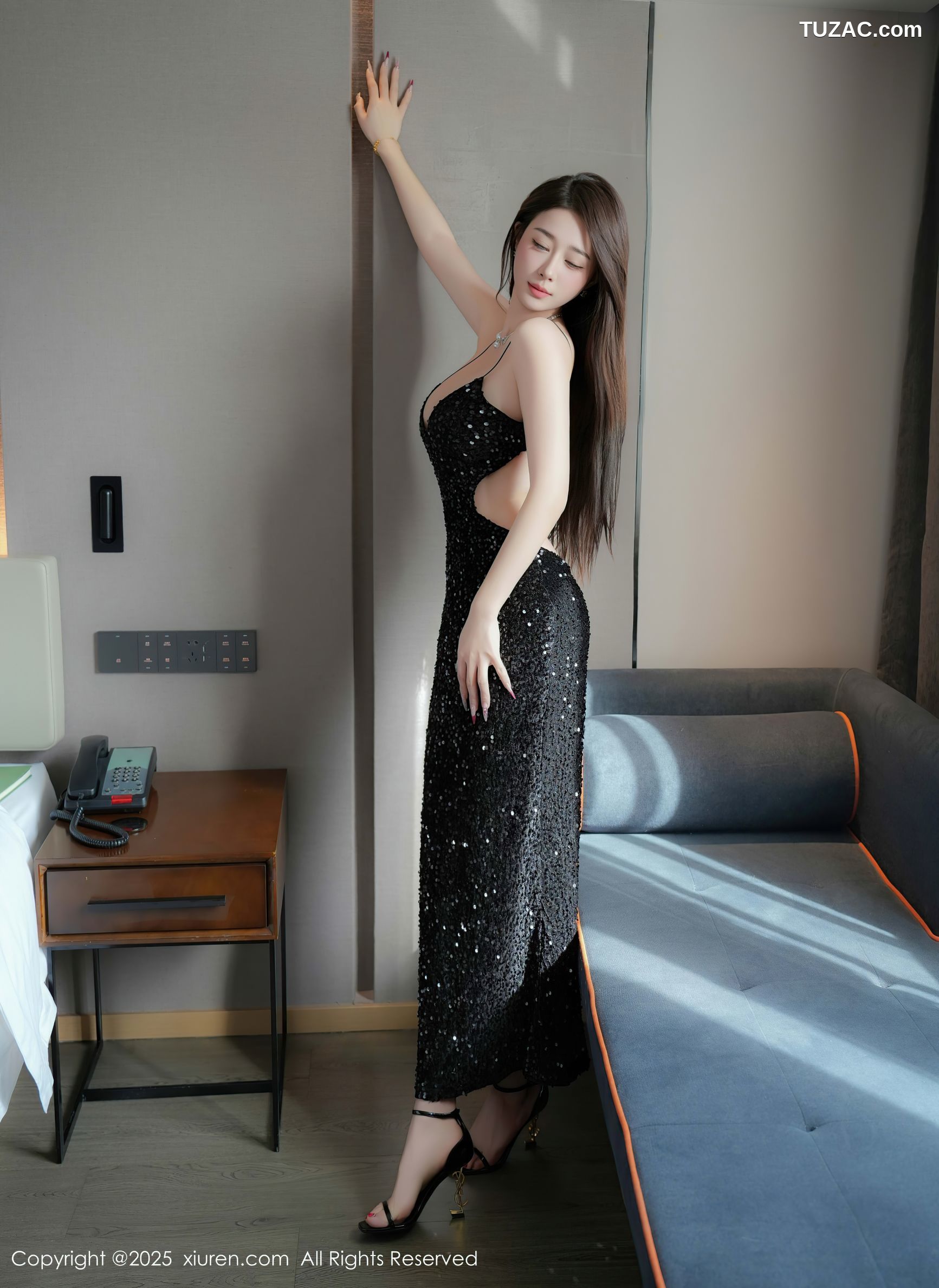 XiuRen秀人网-9937-星星baby-黑色吊带紧身礼裙爆乳-2025.02.26