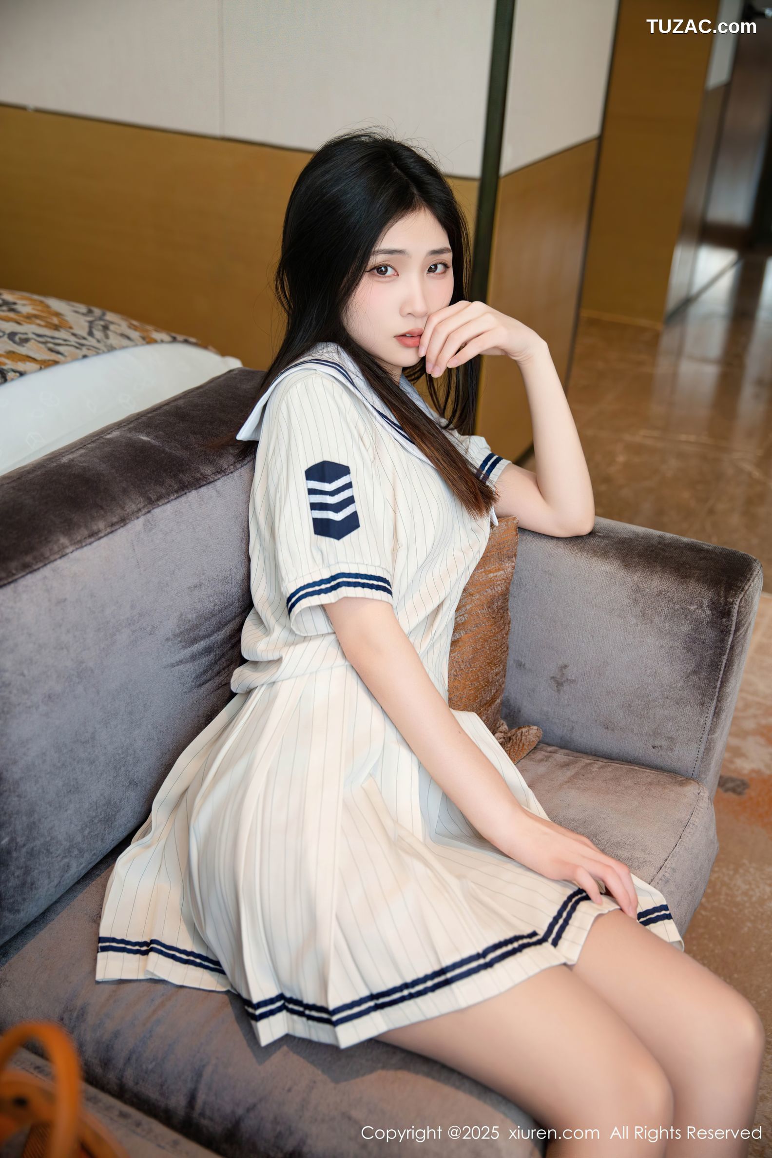 XiuRen秀人网-9942-刘婷婷-白色学生连衣裙红绳绑缚-2025.02.27