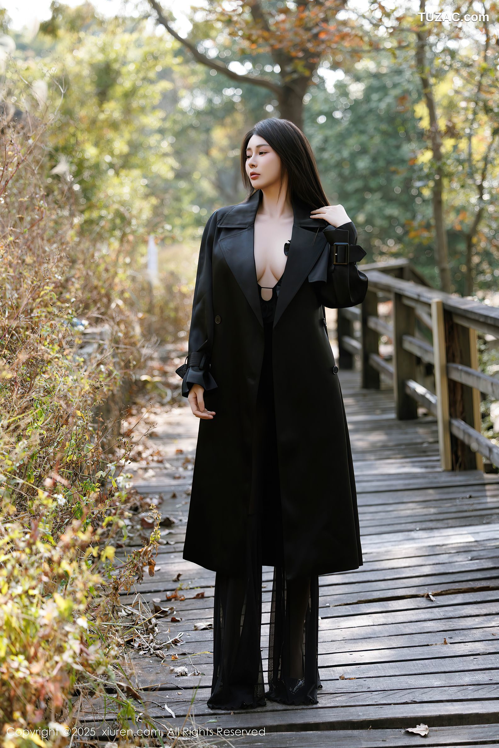 XiuRen秀人网-9947-凯竹Quinn-黑色吊带裙裤网链内衣黑丝-2025.02.28