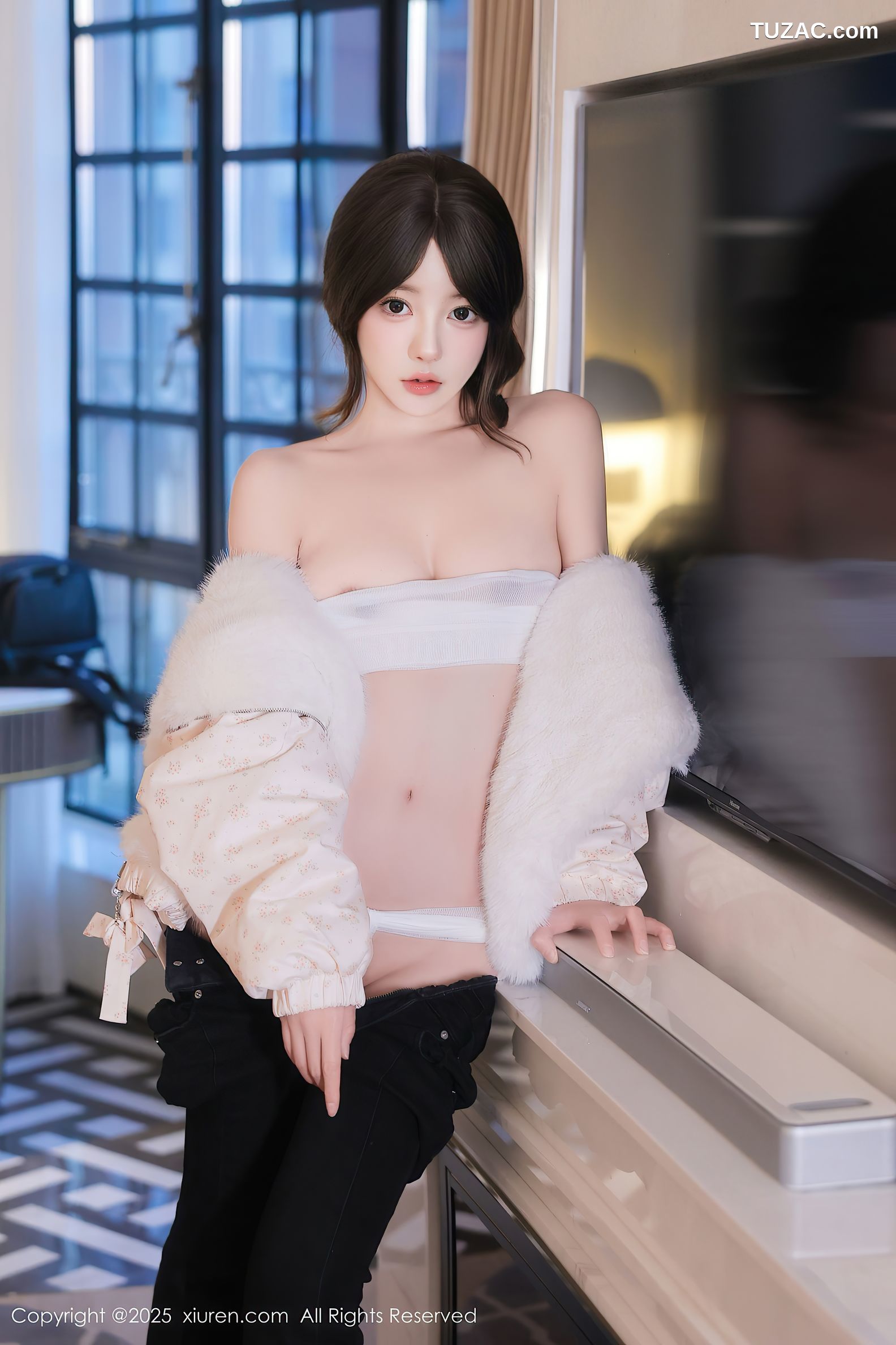 XiuRen秀人网-9950-桃妖夭-白色绑带束胸丁字裤湿身诱惑-2025.02.28