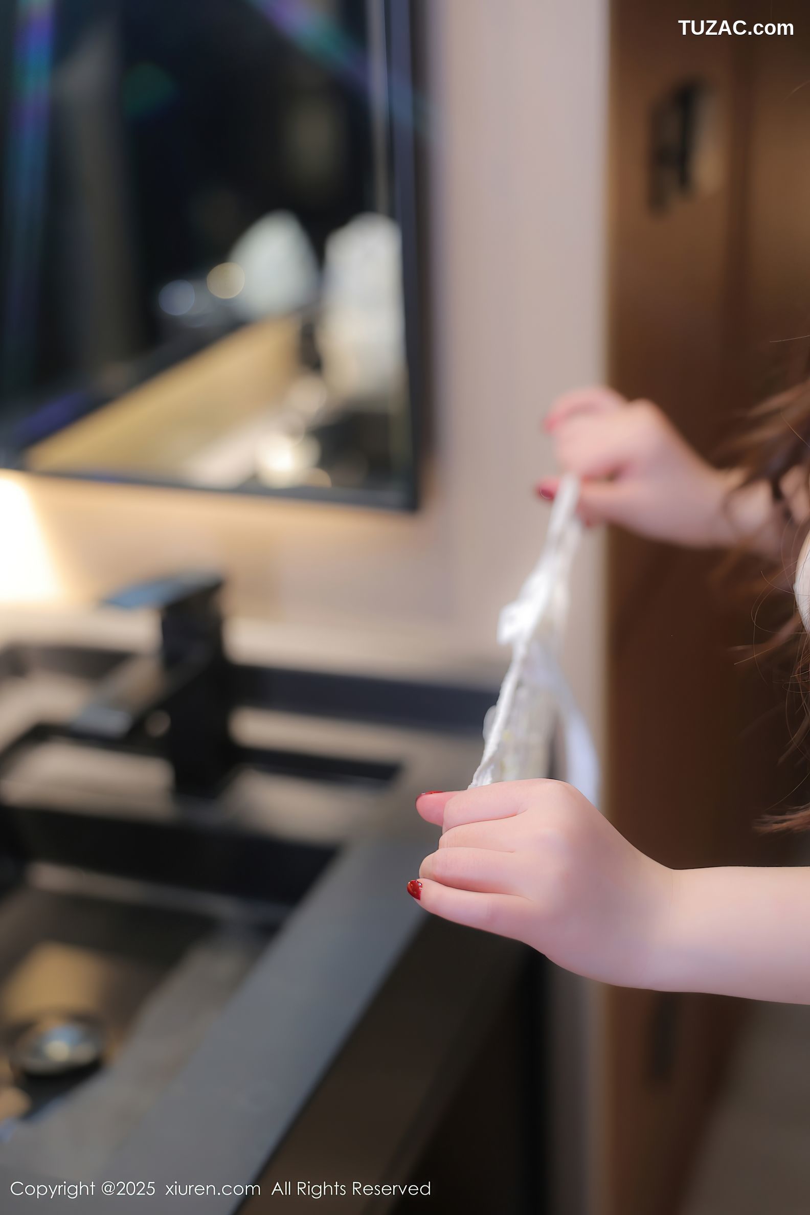 XiuRen秀人网-9965-蛋蛋宝-黄色针织连衣短裙白蕾丝内衣爆乳-2025.03.04