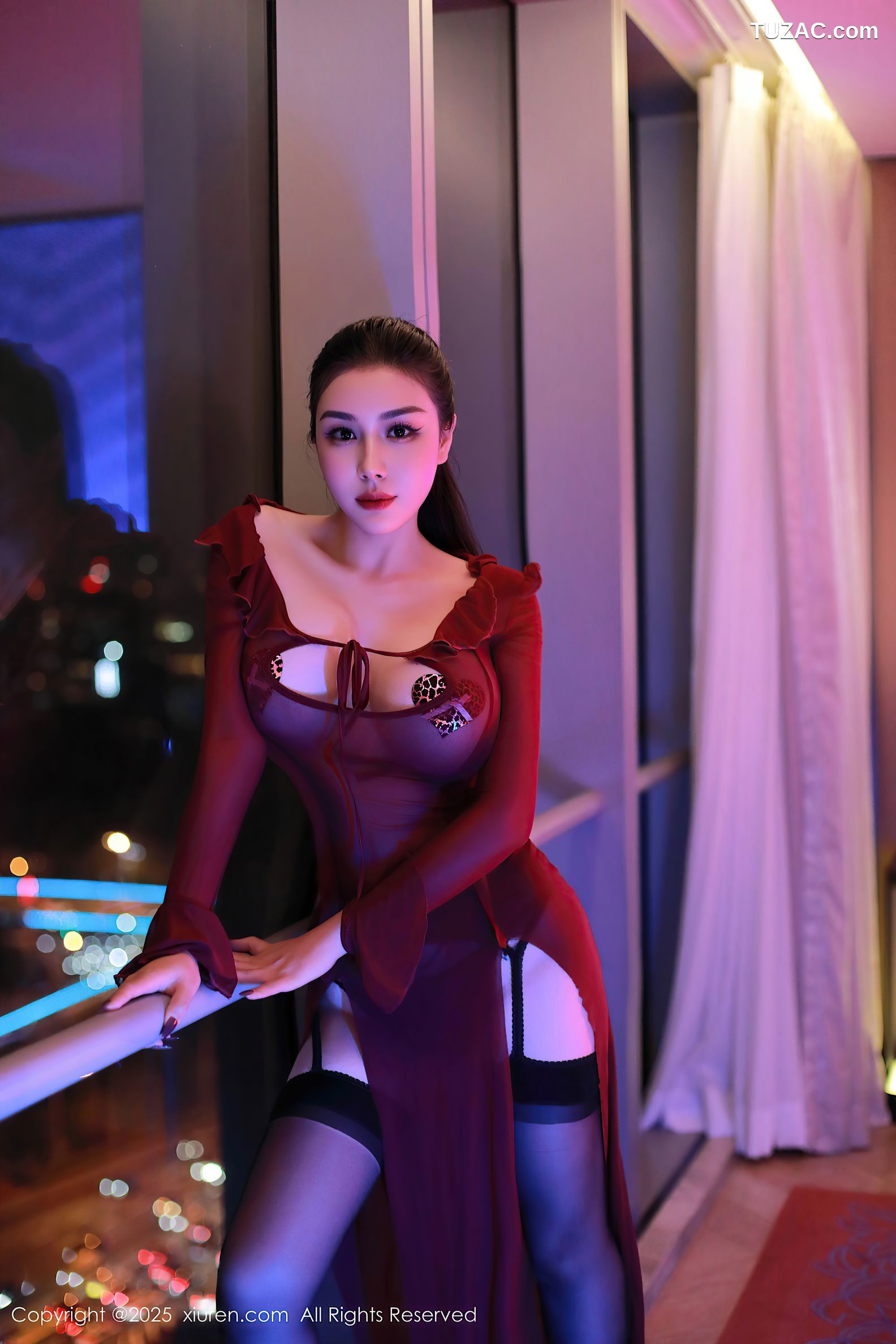 XiuRen秀人网-9973-田冰冰-轻透红纱黑丝爆乳御姐-2025.03.06