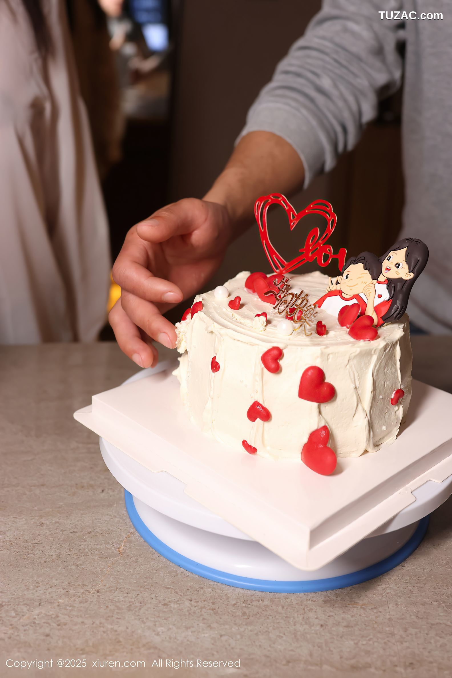 XiuRen秀人网-9983-小薯条nienie-人妻剧情轻透白衬衫黑丝亮片情趣内衣爆乳-2025.03.07