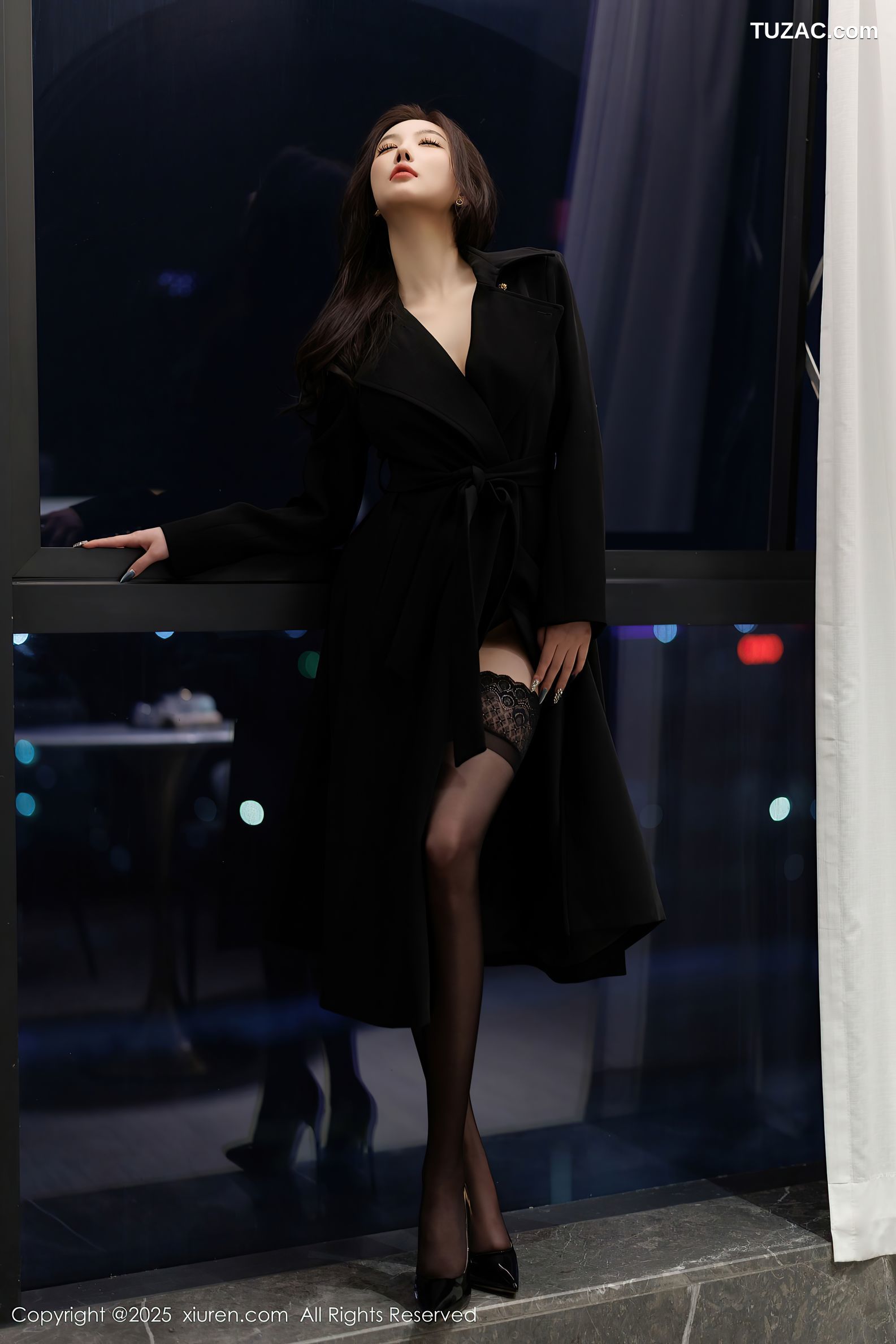 XiuRen秀人网-9984-杨晨晨Yome-黑大衣黑色内衣黑丝-2025.03.07