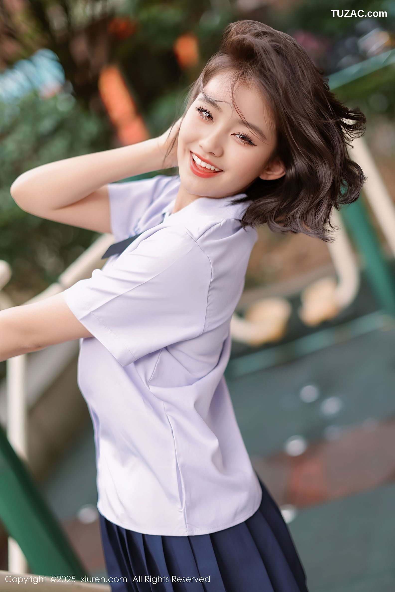 XiuRen秀人网-9985-小橘子orange-清纯女生白衬衫深蓝短裙淡蓝内衣爆乳诱惑-2025.03.07
