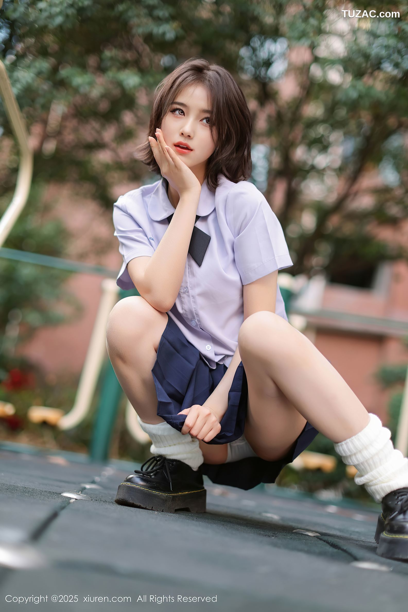 XiuRen秀人网-9985-小橘子orange-清纯女生白衬衫深蓝短裙淡蓝内衣爆乳诱惑-2025.03.07