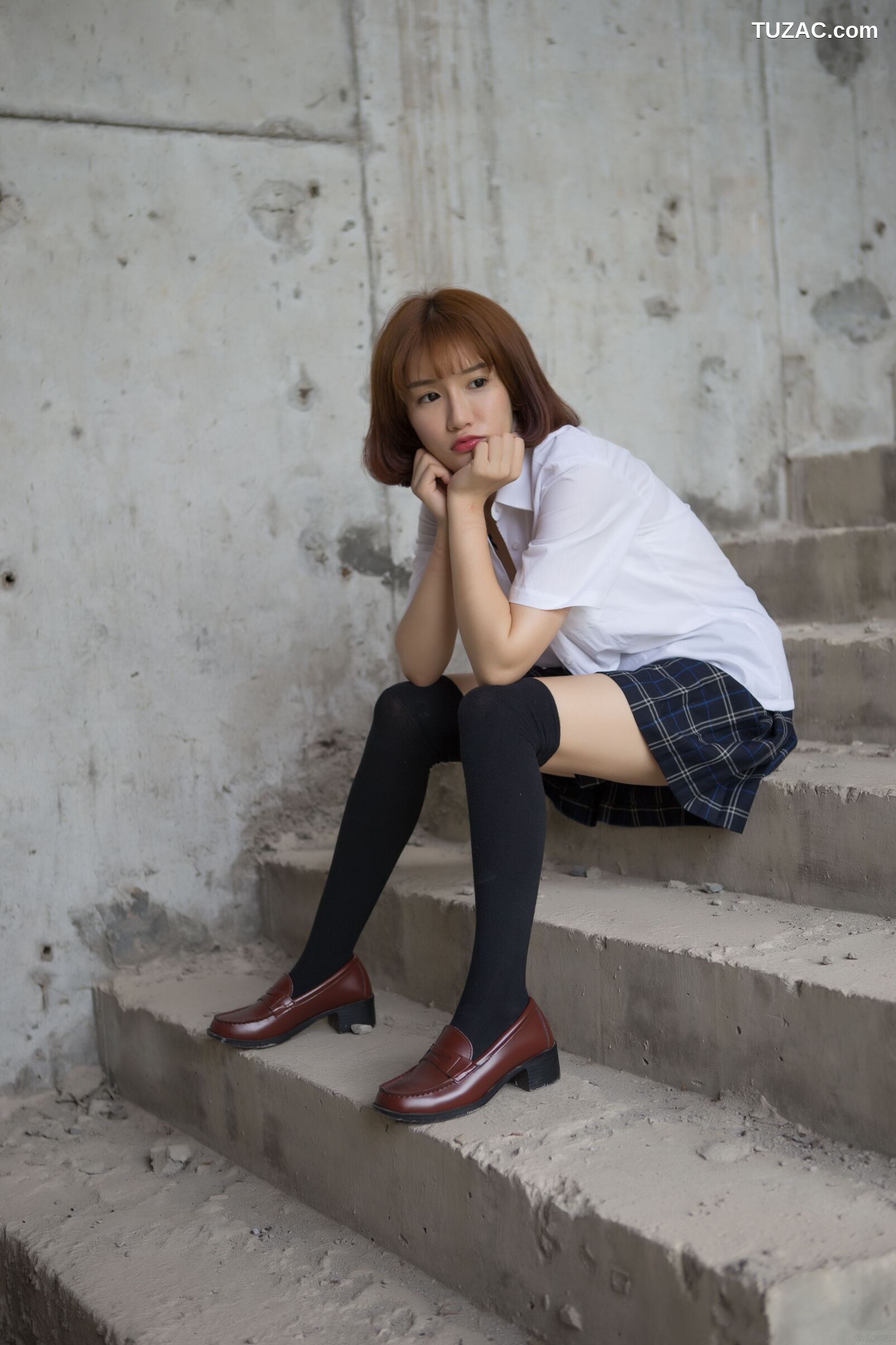 XR-Uncensored-K8傲娇萌萌Vivian-被束缚的学妹