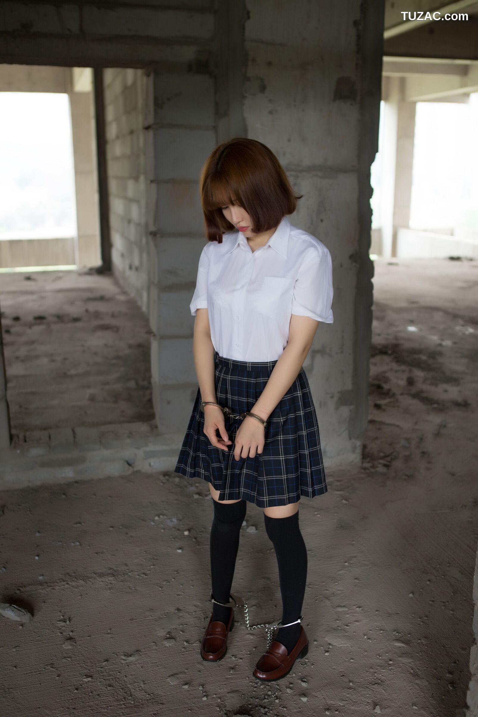 XR-Uncensored-K8傲娇萌萌Vivian-被束缚的学妹