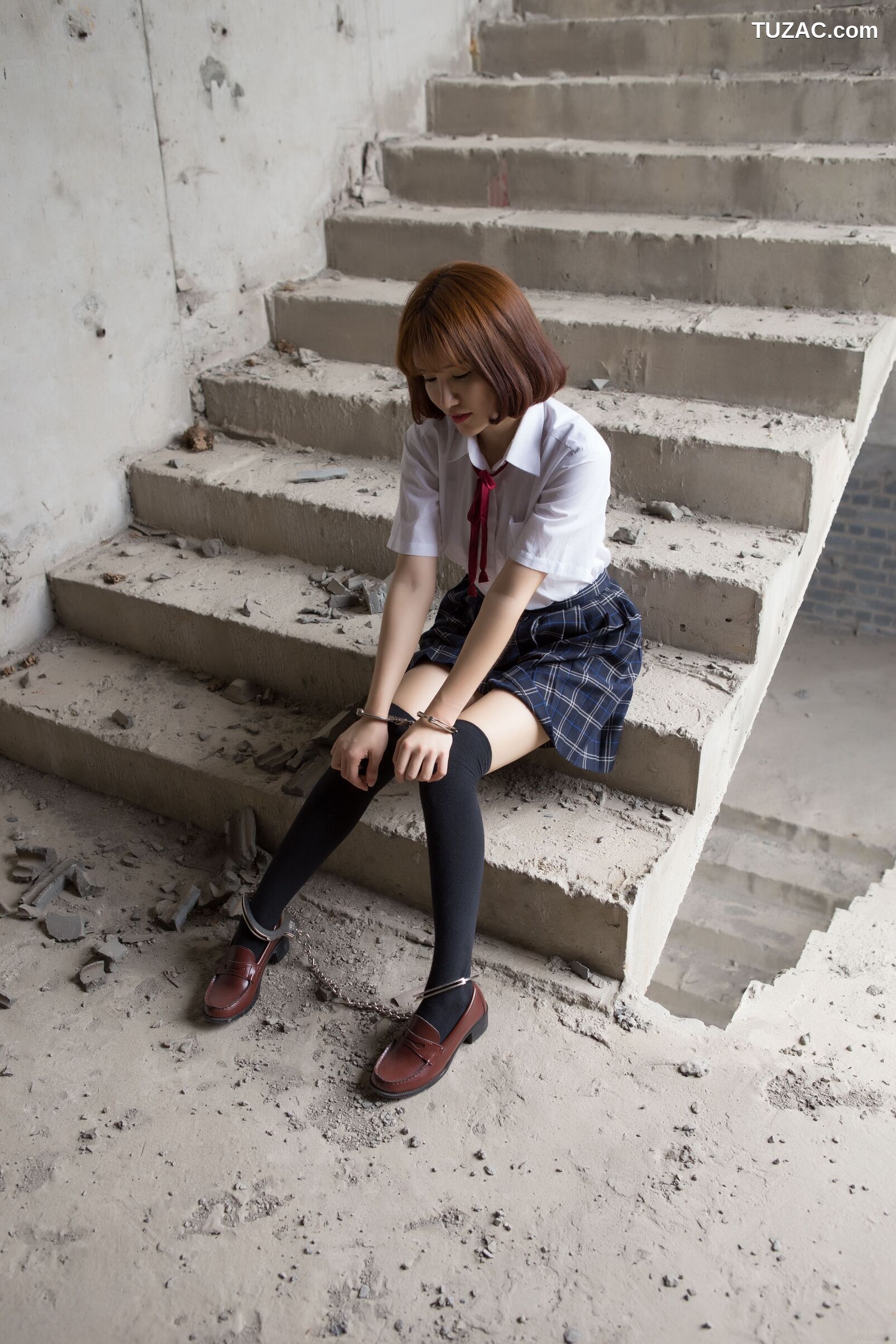 XR-Uncensored-K8傲娇萌萌Vivian-被束缚的学妹