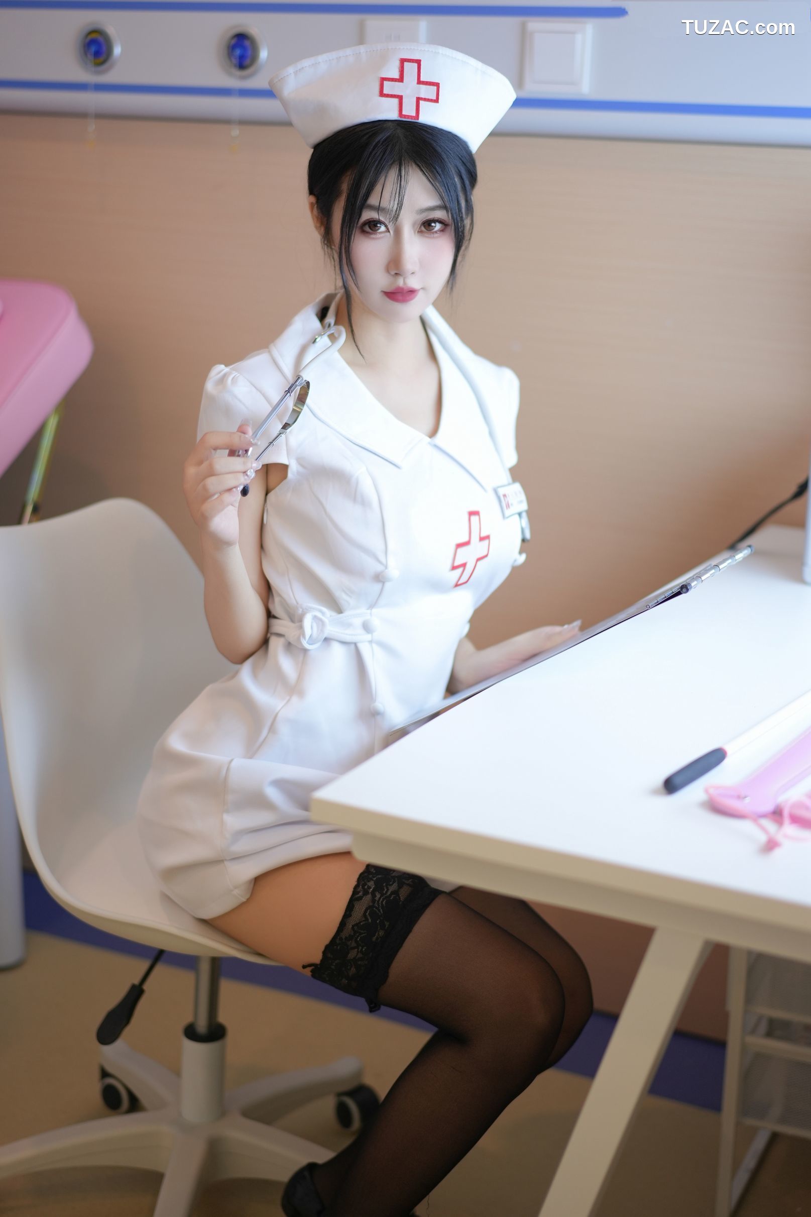 XR-Uncensored-laura阿姣-医护病房-XiuRen秀人网-8512-内购私拍-2024.05.10