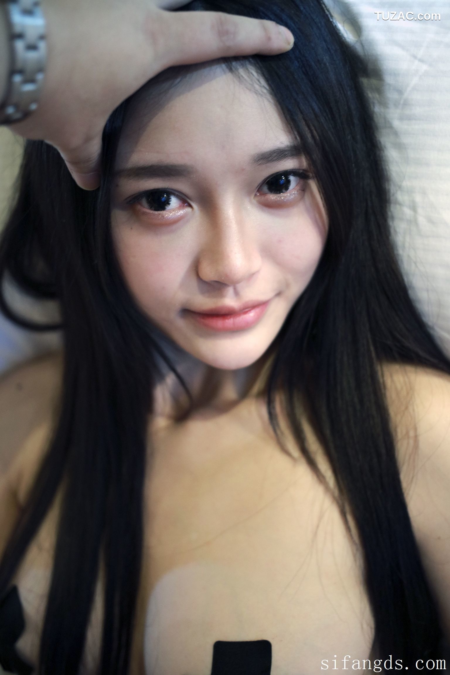 XR-Uncensored-唐琪儿-浴缸中的激情-MFStar模范学院-169-吊带美胸全裸私房诱惑-2018.12.13