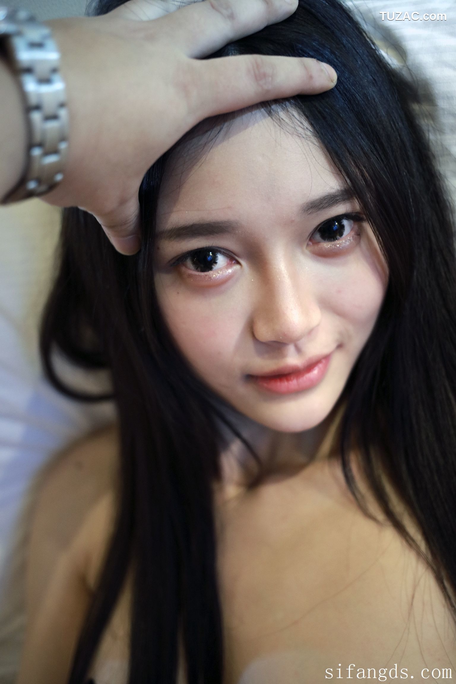 XR-Uncensored-唐琪儿-浴缸中的激情-MFStar模范学院-169-吊带美胸全裸私房诱惑-2018.12.13