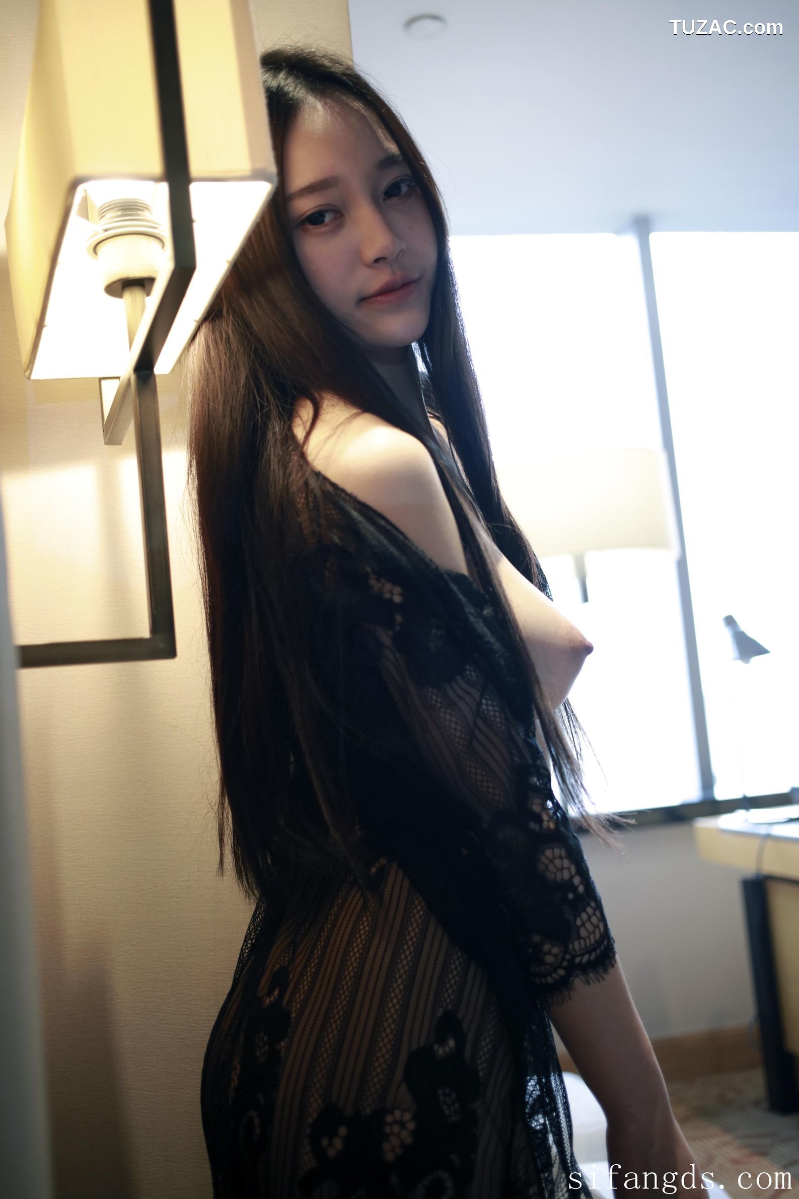 XR-Uncensored-唐琪儿-难掩的春色-MFStar模范学院-092-2017.03.23