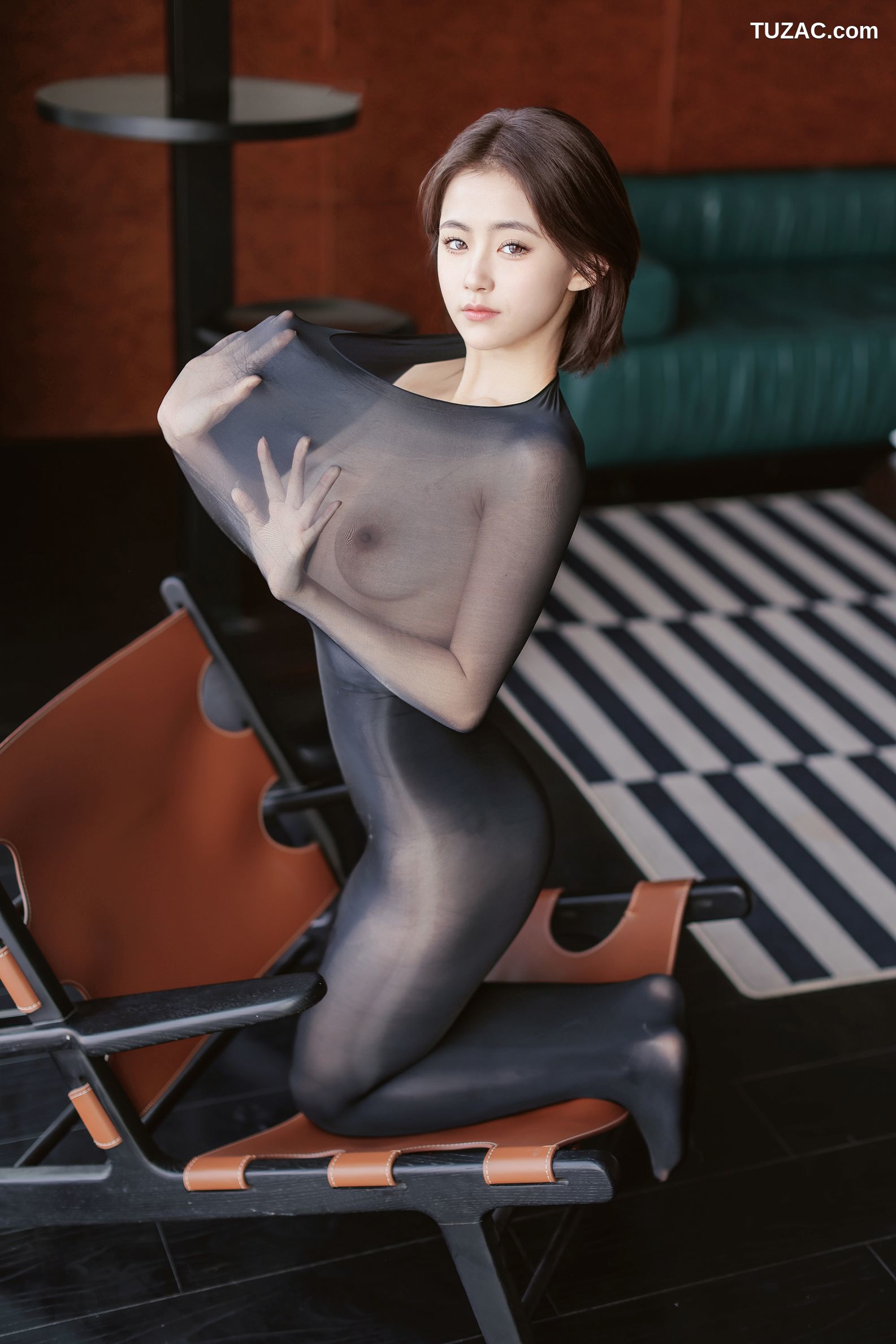XR-Uncensored-小橘子-首套大尺度-R18-XiuRen秀人网-9684-内购私拍