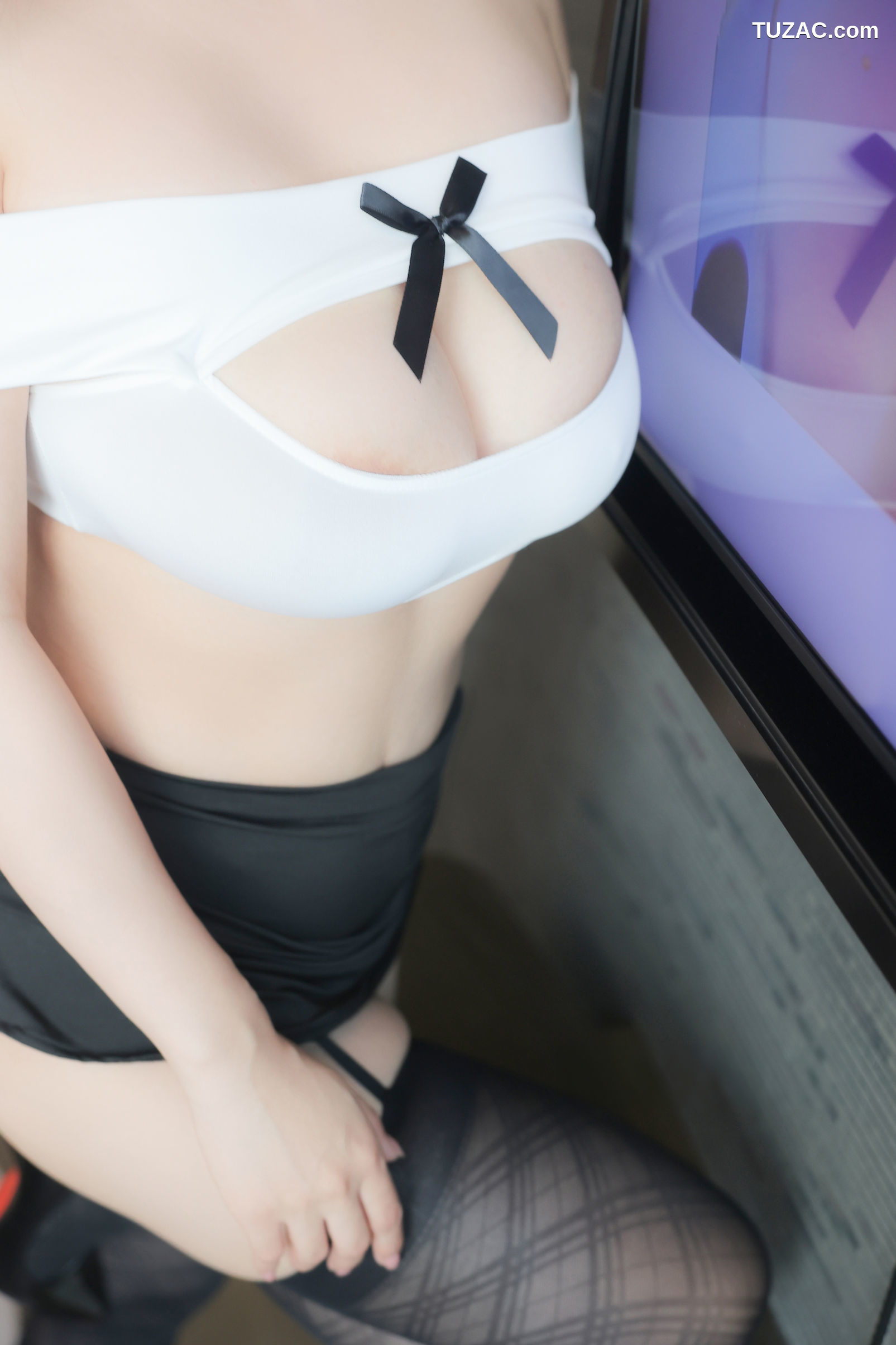 XR-Uncensored-小肉肉咪-黑丝肥乳-R18-XiuRen秀人网-9209-内购私拍