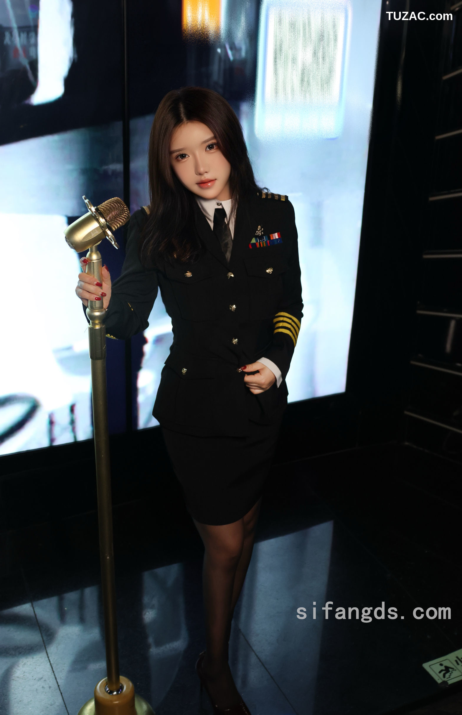 XR-Uncensored-小薯条nienie-KTV激情篇剧情