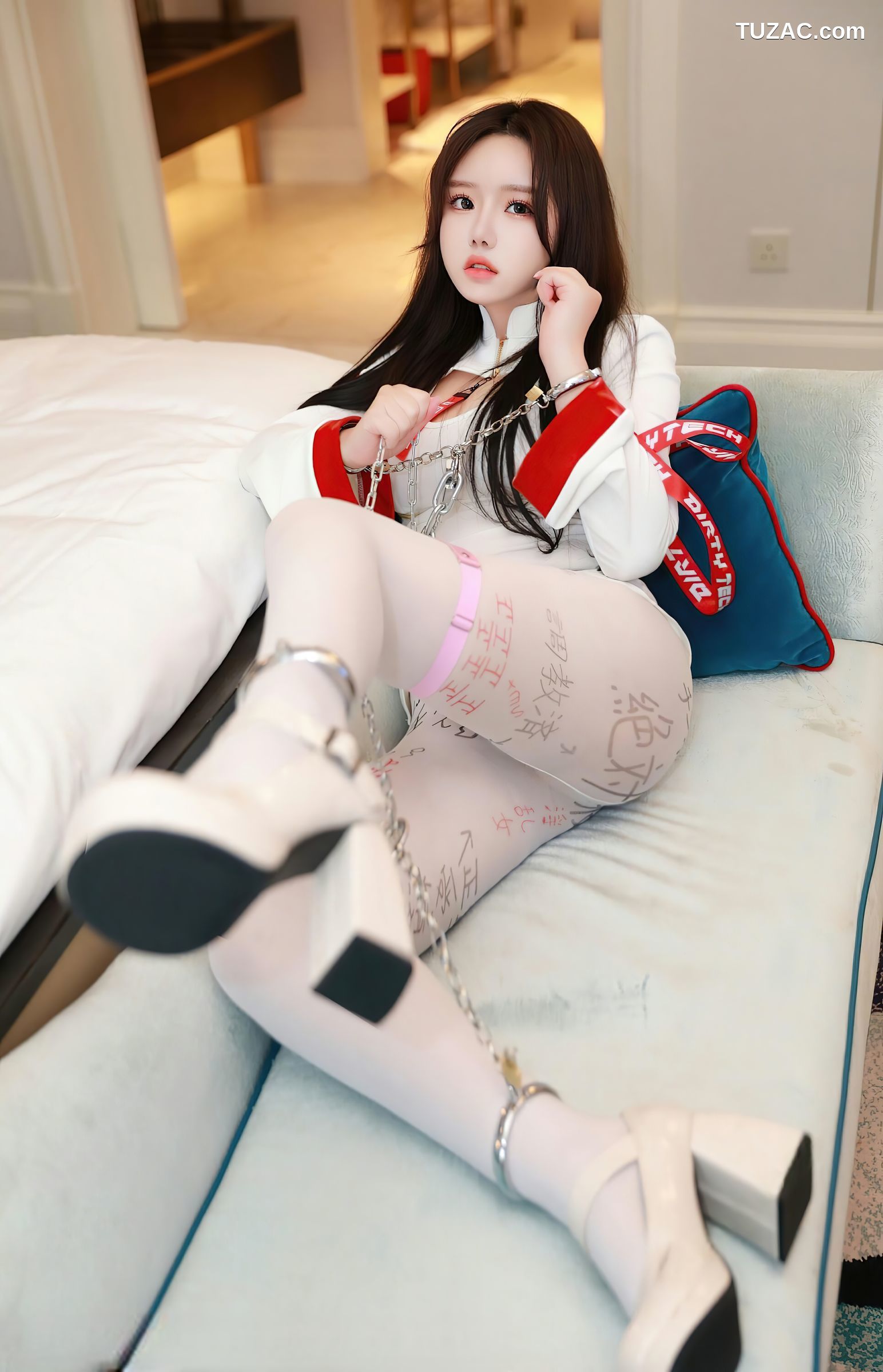 XR-Uncensored-小薯条nienie-甜蜜束缚-XiuRen秀人网-8258-宾馆白T情趣内衣绑缚爆乳肛塞-2024.03.19