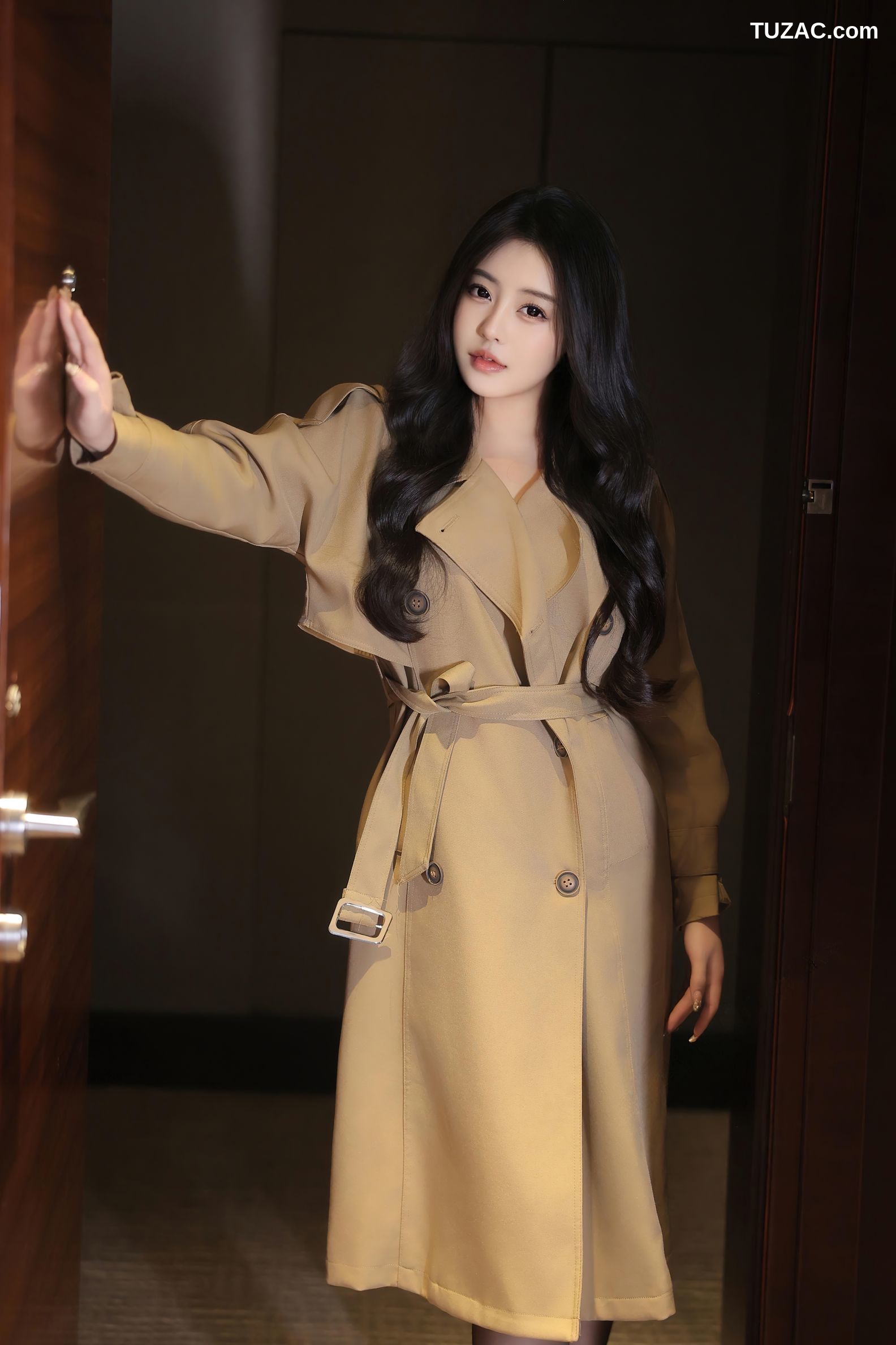 XR-Uncensored-希雅sia-风衣下的秘密-XiuRen秀人网-9758-米色长风衣黑内衣黑丝爆乳-2025.01.15