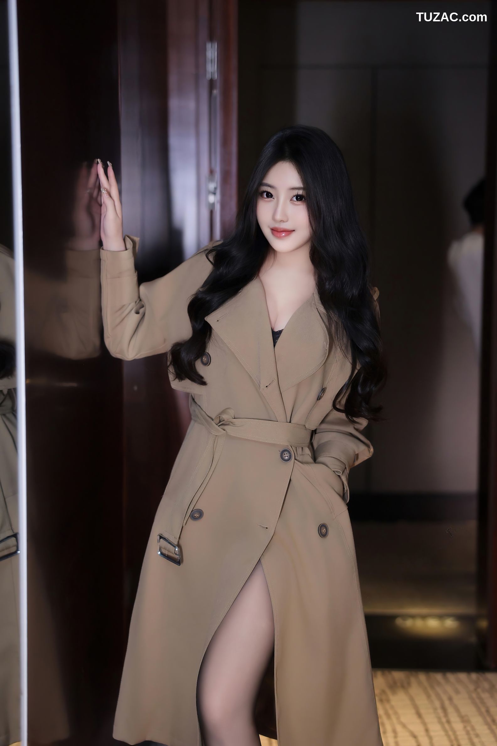 XR-Uncensored-希雅sia-风衣下的秘密-XiuRen秀人网-9758-米色长风衣黑内衣黑丝爆乳-2025.01.15