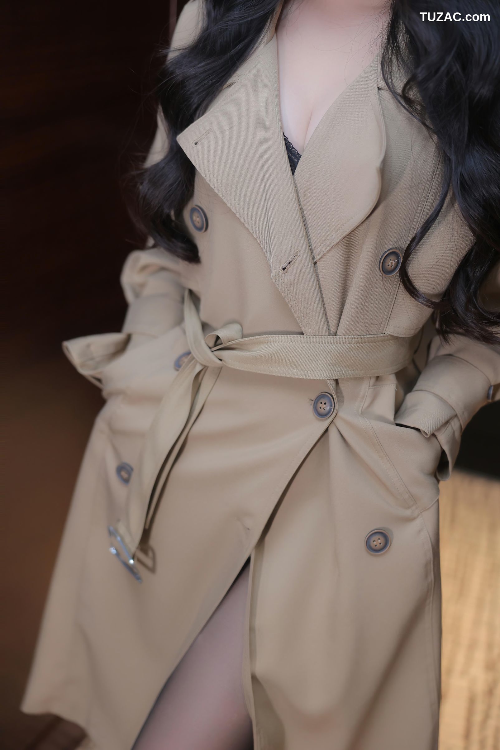 XR-Uncensored-希雅sia-风衣下的秘密-XiuRen秀人网-9758-米色长风衣黑内衣黑丝爆乳-2025.01.15