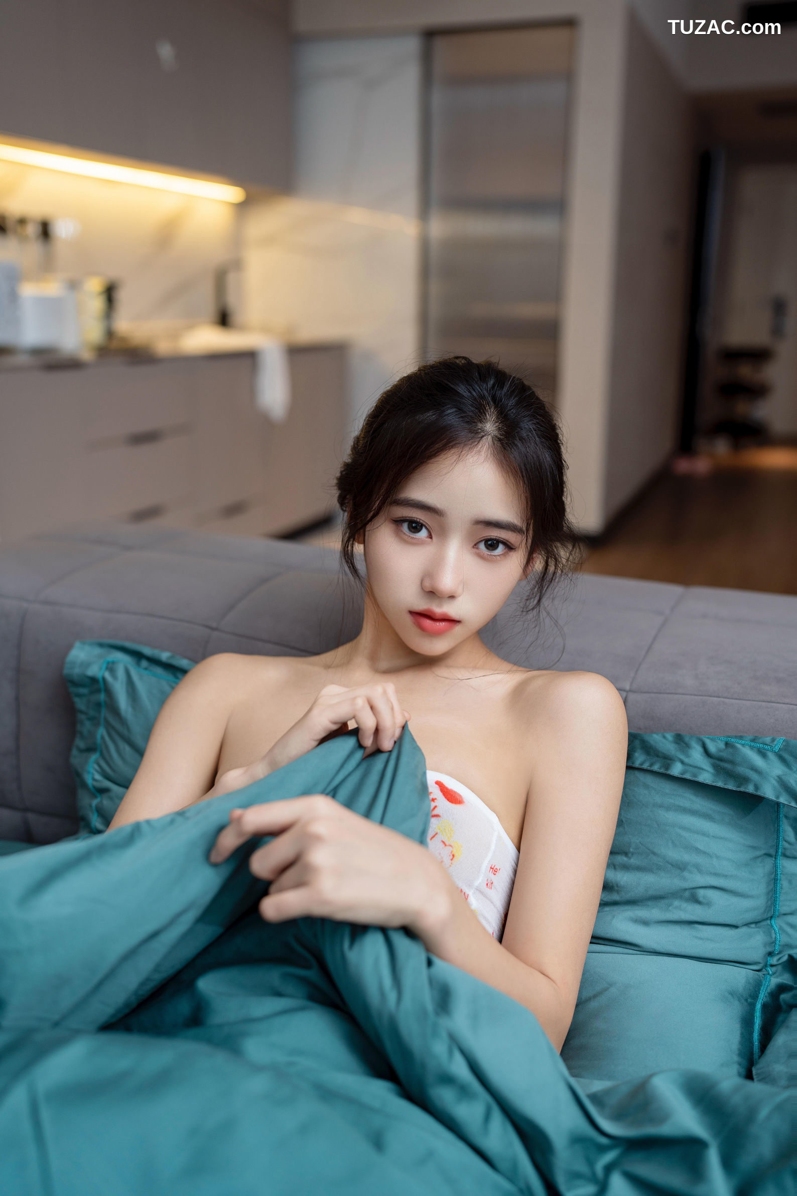 XR-Uncensored-时安安-新人首秀白丝童真装-XingYan星颜社-353-可爱白色内衣白色丝袜-2025.06.04