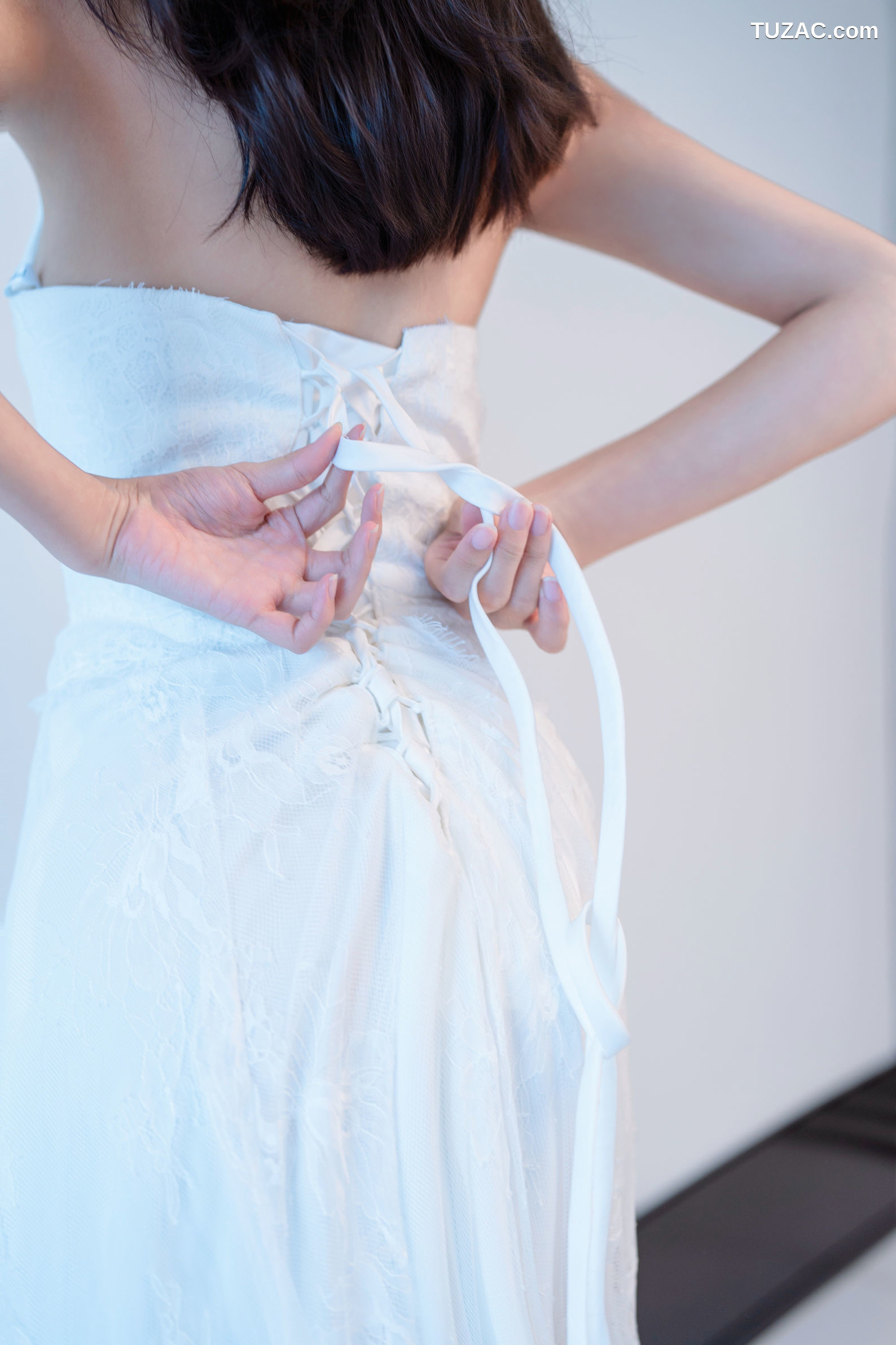 XR-Uncensored-时安安-白色蕾丝长裙VS无内肉丝-XingYan星颜社-419-内购私拍-2025.10.31