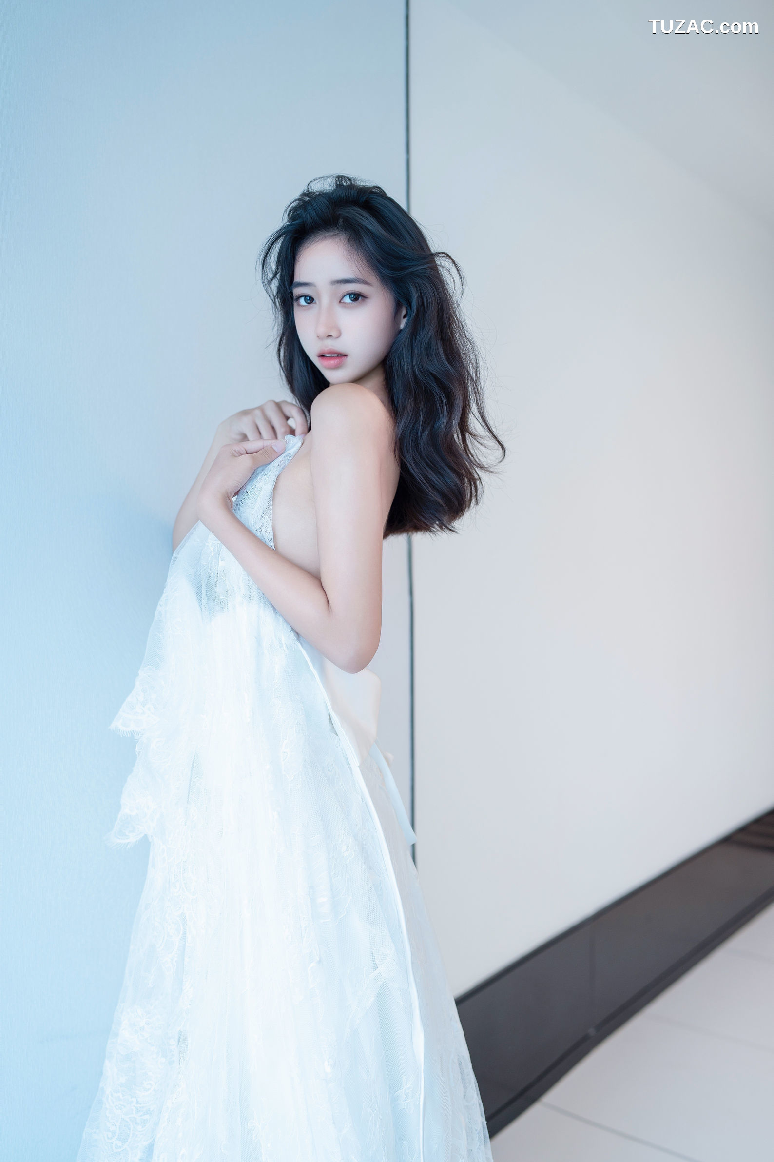 XR-Uncensored-时安安-白色蕾丝长裙VS无内肉丝-XingYan星颜社-419-内购私拍-2025.10.31