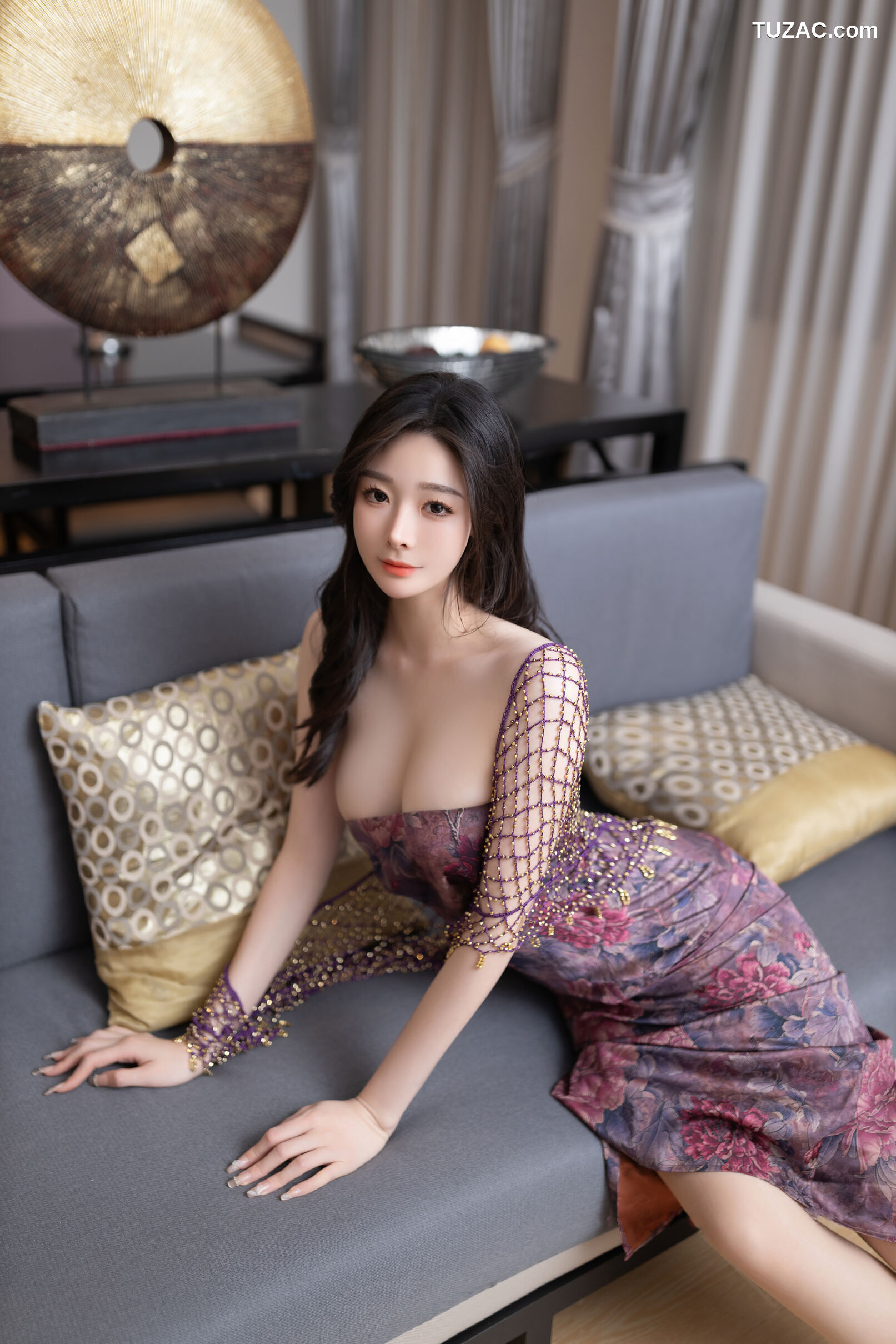 XR-Uncensored-是小逗逗-花裙-内购无水印-XiuRen秀人网-8523-2024.05.11