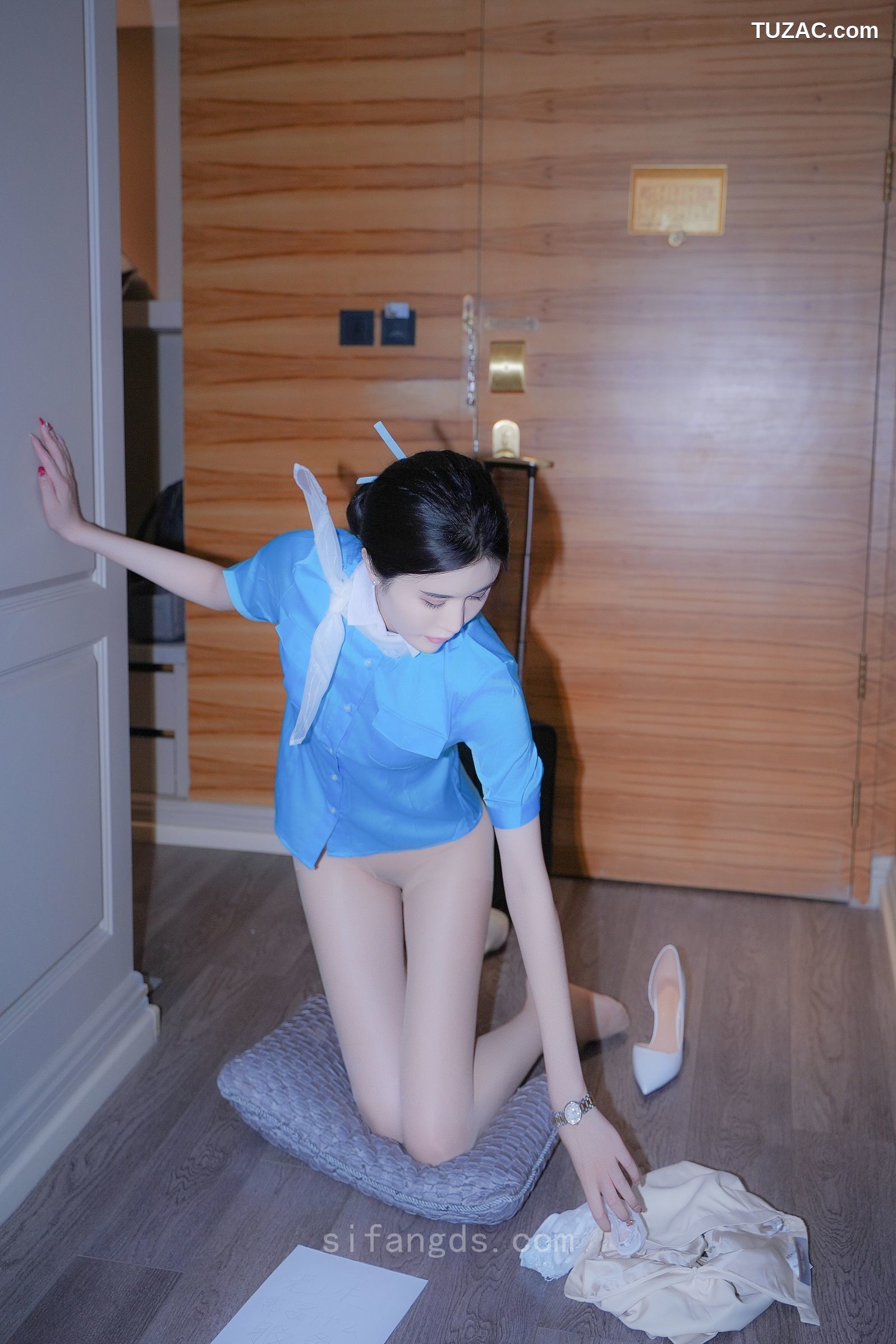 XR-Uncensored-晚苏susu-空乘制服-R18-XiuRen秀人网-9269-内购私拍