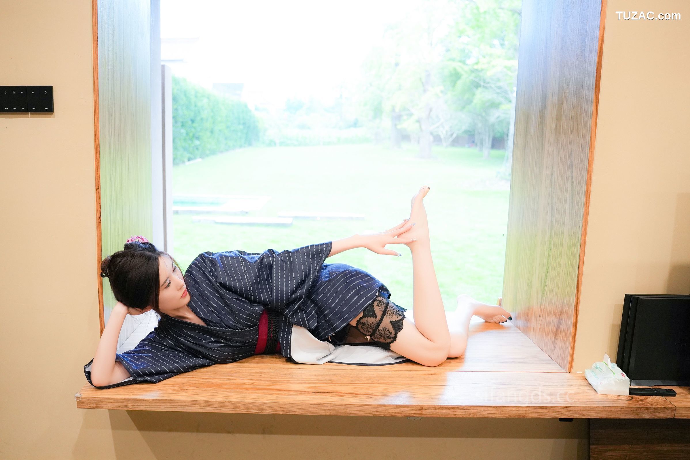 XR-Uncensored-晚苏susu-超級重磅露点无圣光18禁-XiuRen秀人网-8928-内购私拍