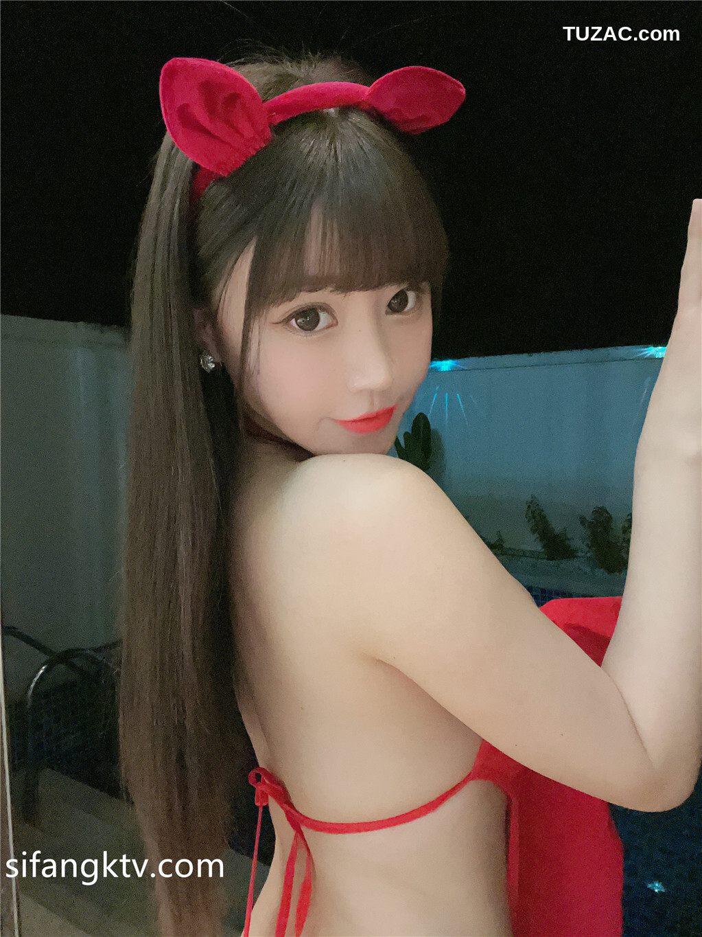 XR-Uncensored-朱可儿-内部私购-号称『坚持不到十秒』新作《我是你的新年礼物》