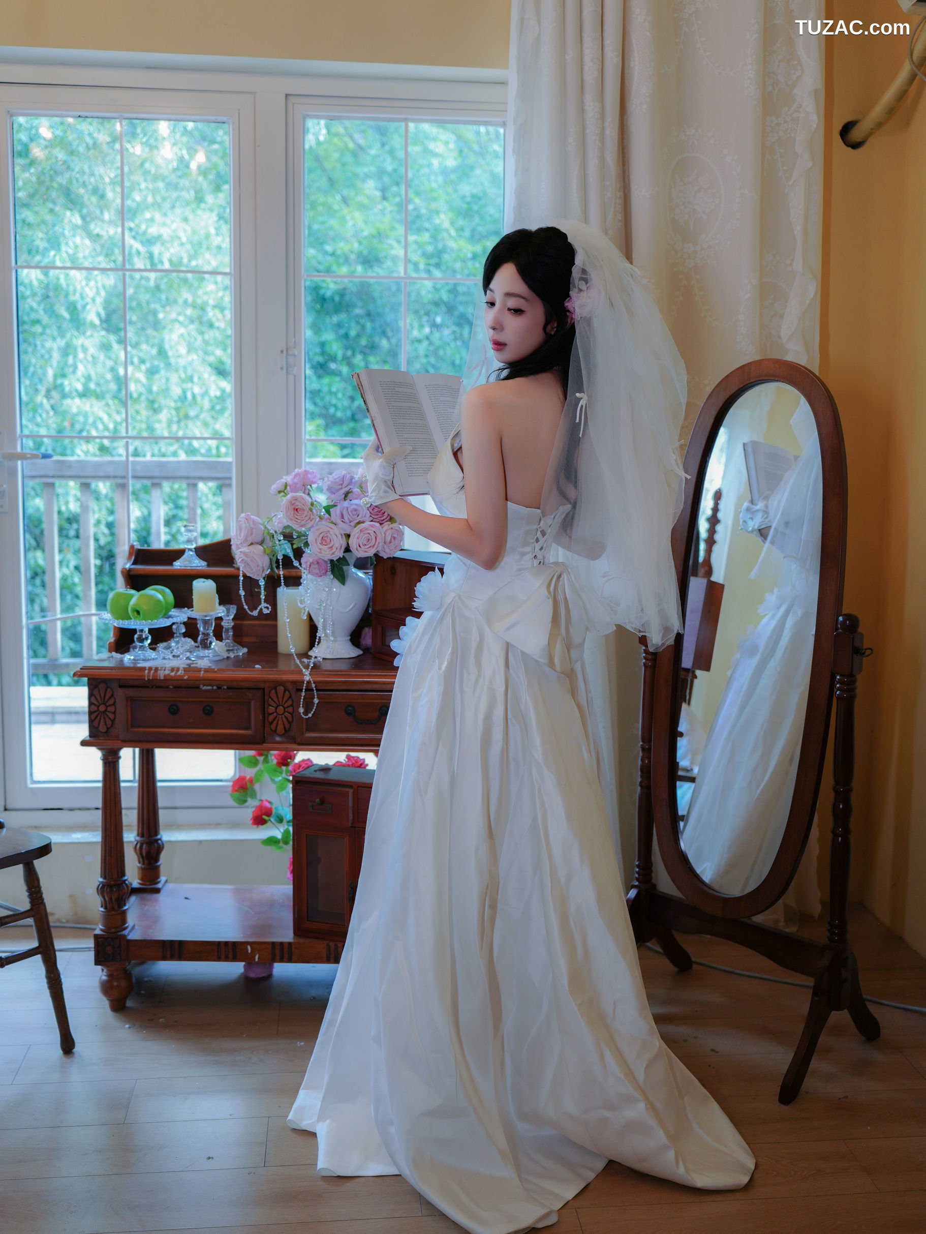 XR-Uncensored-朱朱molly-新人首秀洁白婚纱-XiuRen秀人网-10769-内购私拍-2025.09.16