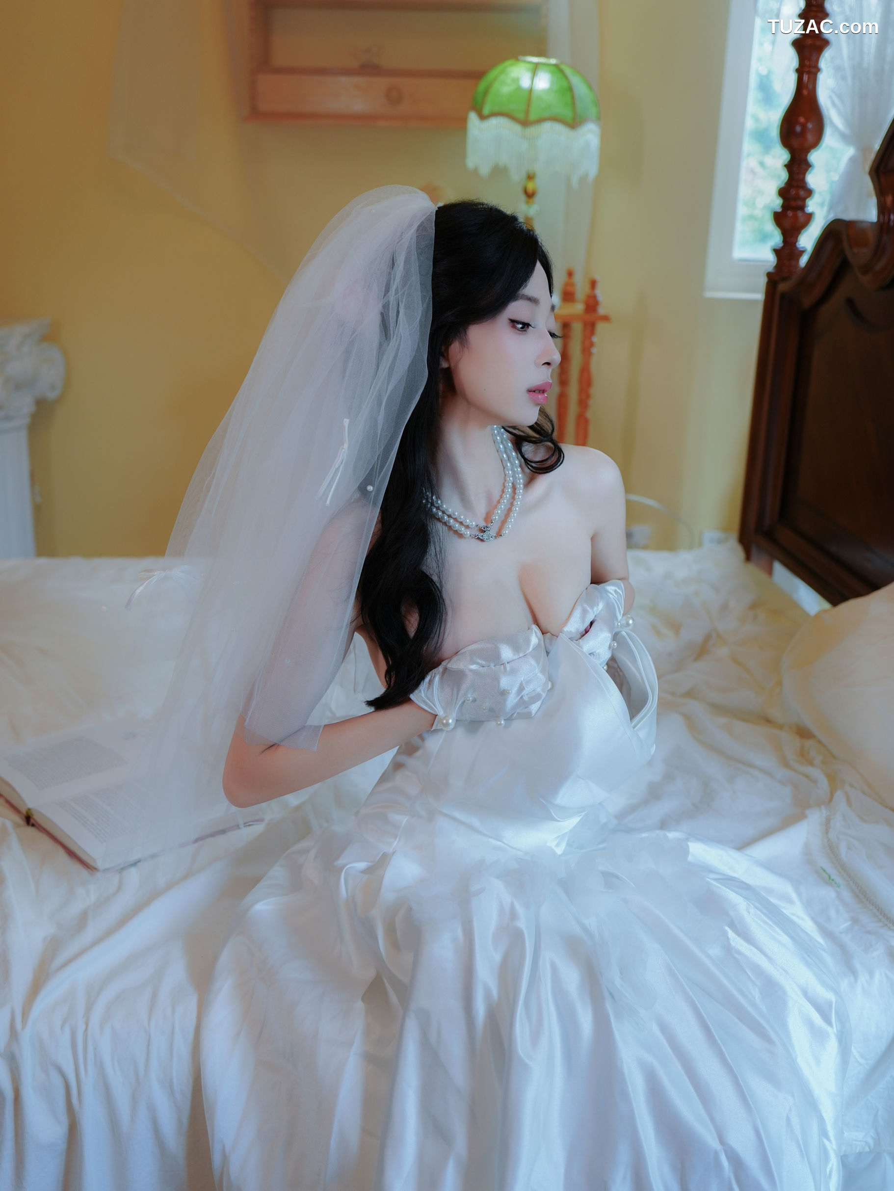 XR-Uncensored-朱朱molly-新人首秀洁白婚纱-XiuRen秀人网-10769-内购私拍-2025.09.16