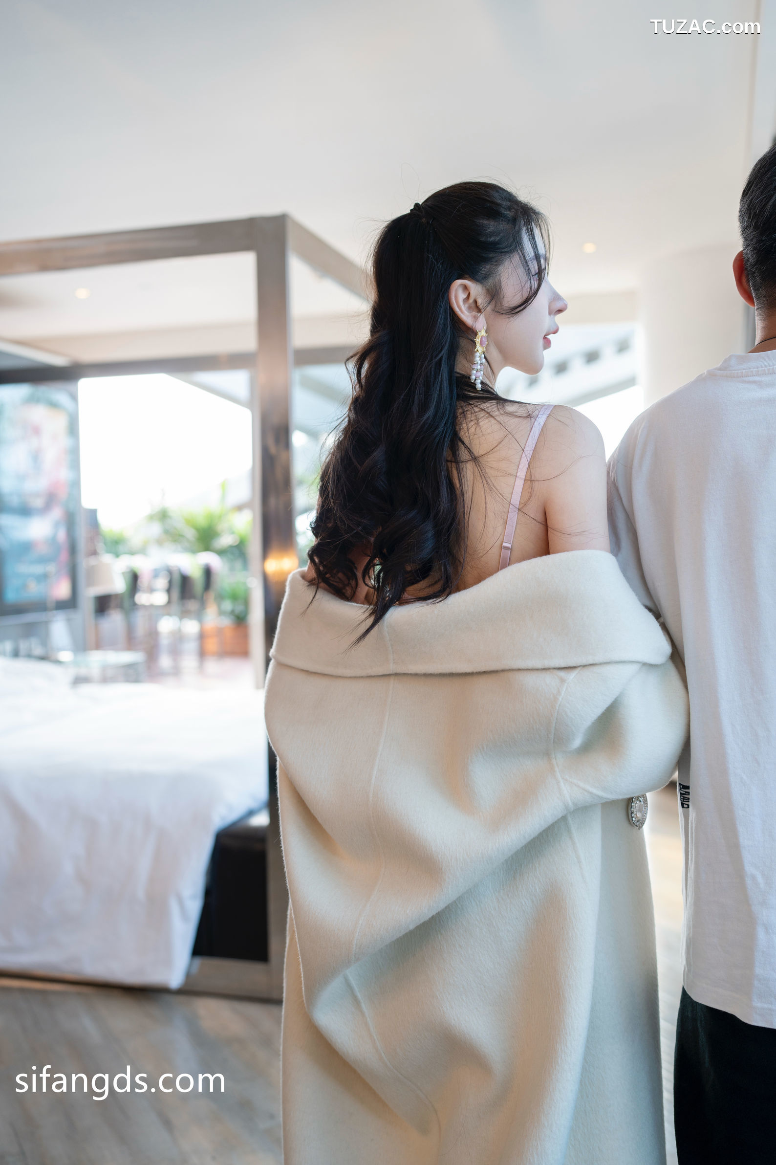 XR-Uncensored-李丽莎-粉色内衣-模拟性爱-XingYan星颜社-337-内购私拍-2025.04.18