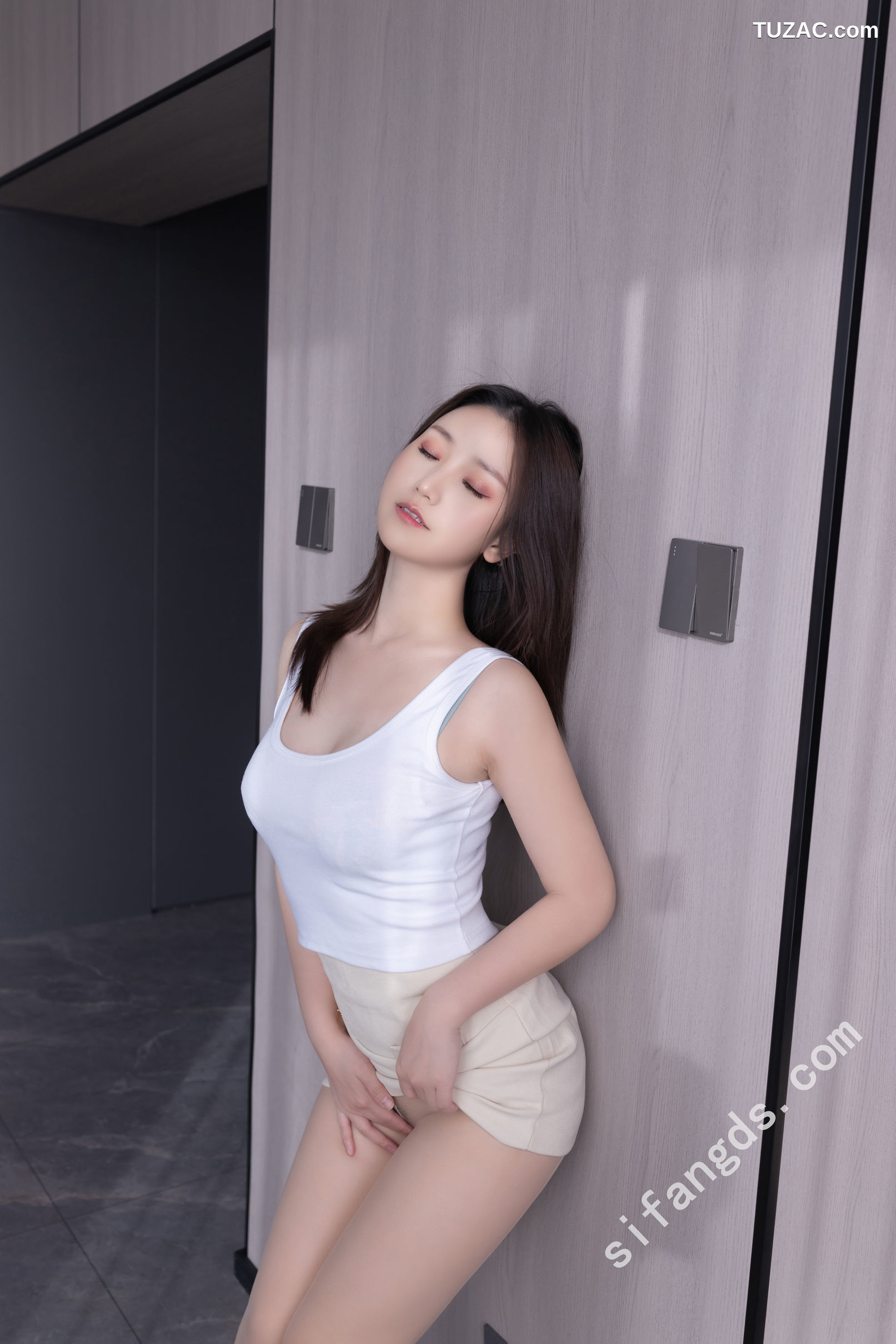 XR-Uncensored-杏子Yada-毕业论文-XiuRen秀人网-10428-内购私拍-2025.06.18