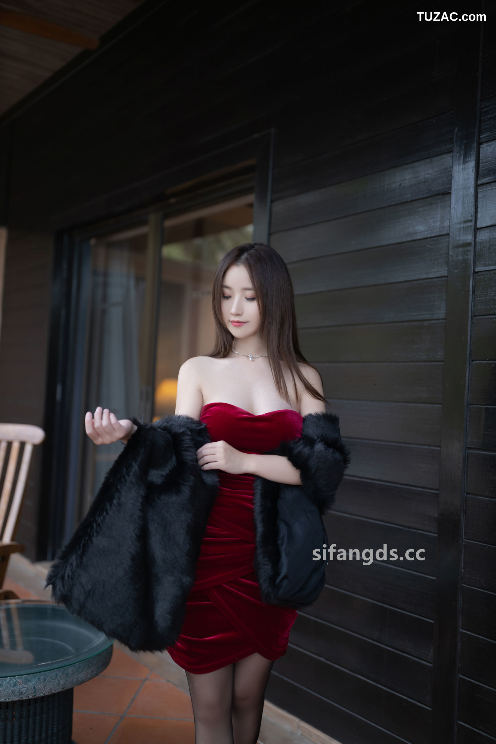 XR-Uncensored-杏子Yada-被下药后的一夜情-R18-XiuRen秀人网-8077-内购私拍