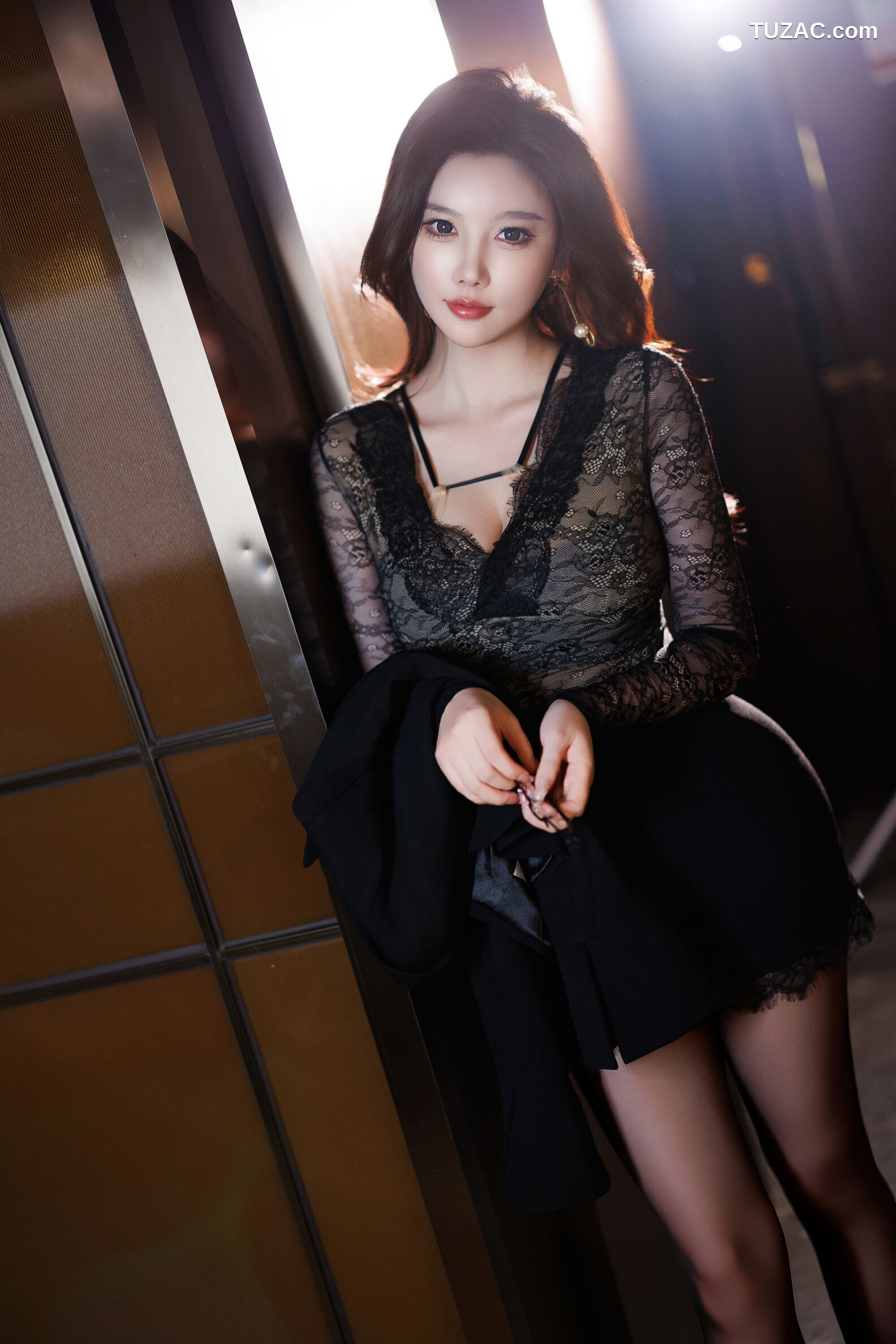 XR-Uncensored-杨晨晨Yome-黑丝蛇妖-内购无水印-XiuRen秀人网-11035-2025.11.26